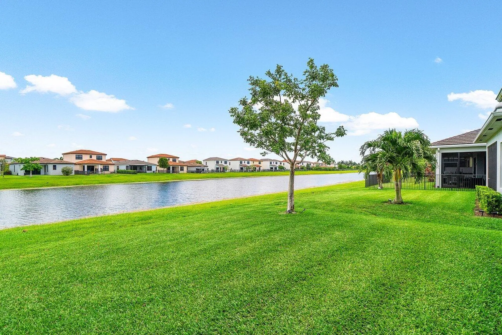 Property Slideshow image 28 of 45 | 16070 key biscayne ln, Loxahatchee, FL, 33470