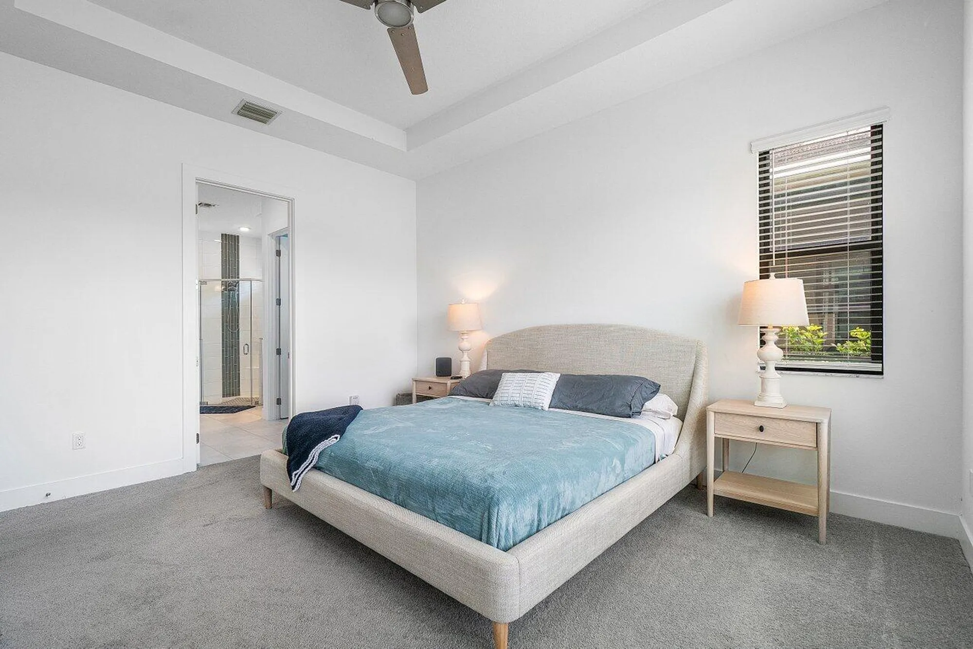 Property Slideshow image 17 of 45 | 16070 key biscayne ln, Loxahatchee, FL, 33470