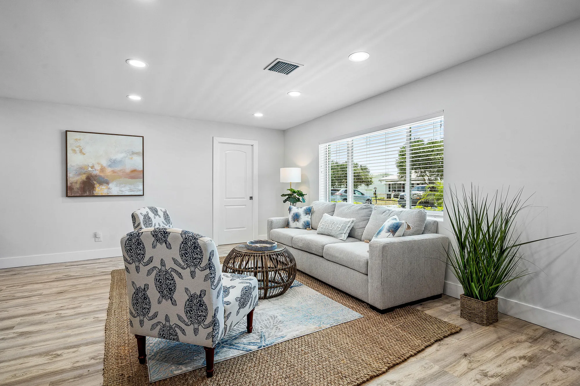 Property Slideshow image 5 of 40 | 2015 sw 18th dr, Boynton Beach, FL, 33426