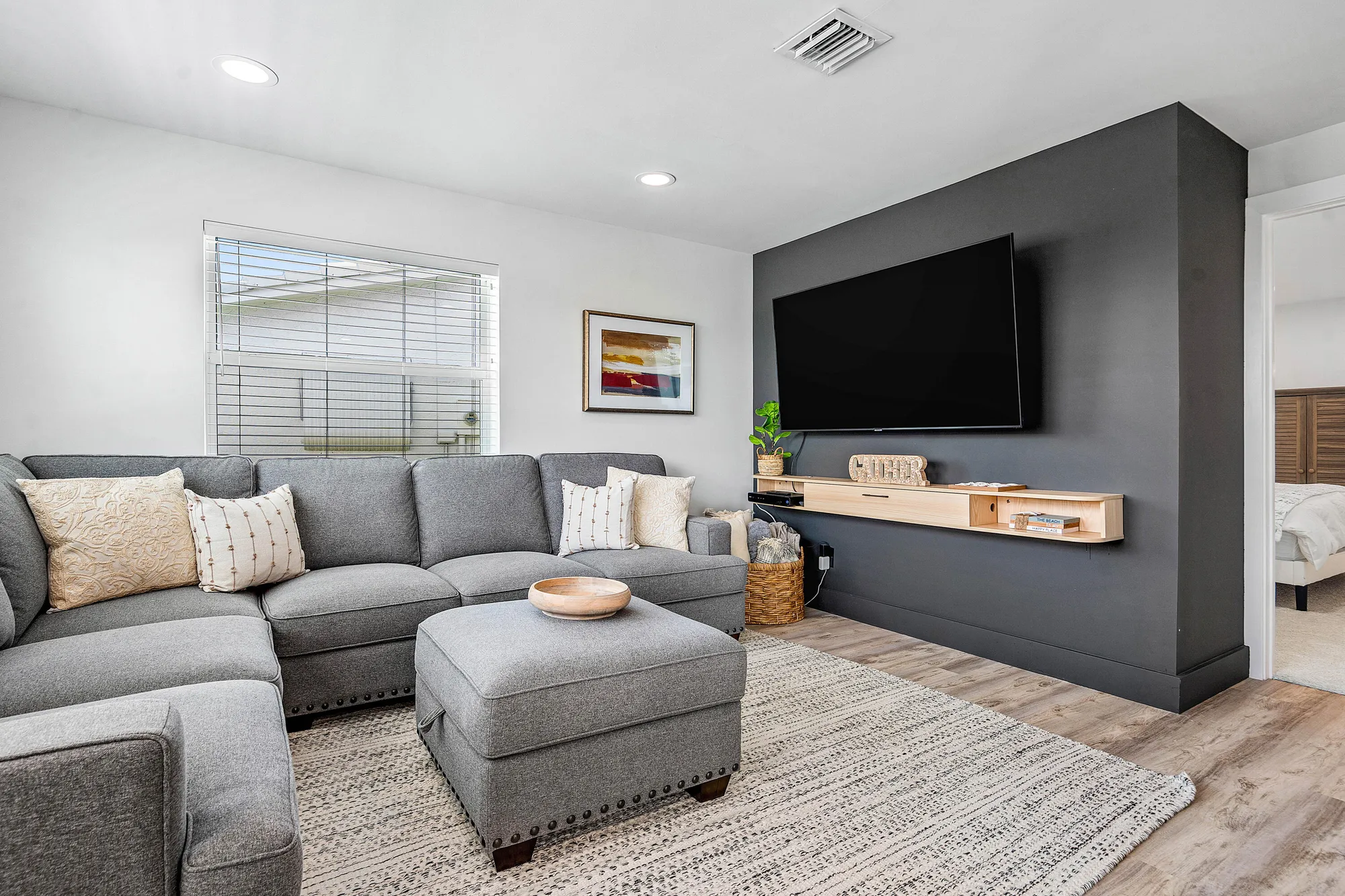 Property Slideshow image 15 of 40 | 2015 sw 18th dr, Boynton Beach, FL, 33426