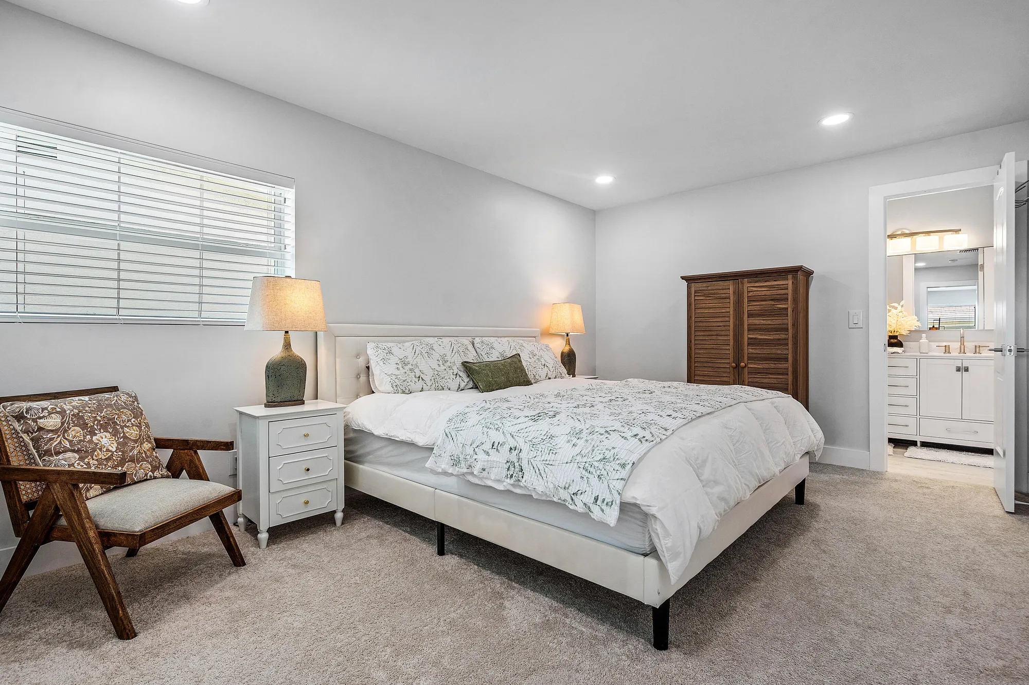 Property Slideshow image 17 of 40 | 2015 sw 18th dr, Boynton Beach, FL, 33426