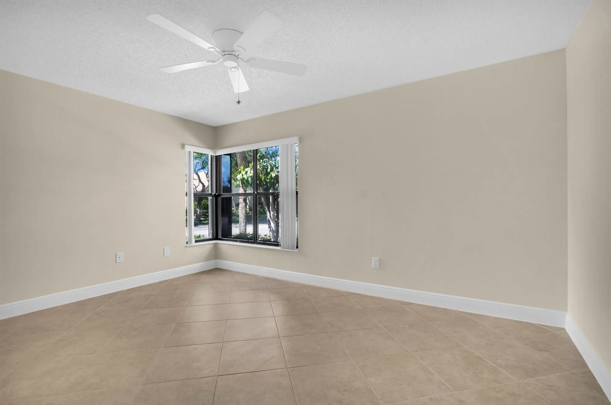 Property Slideshow image 24 of 43 | 3741 english d ln d, Lake Worth, FL, 33467