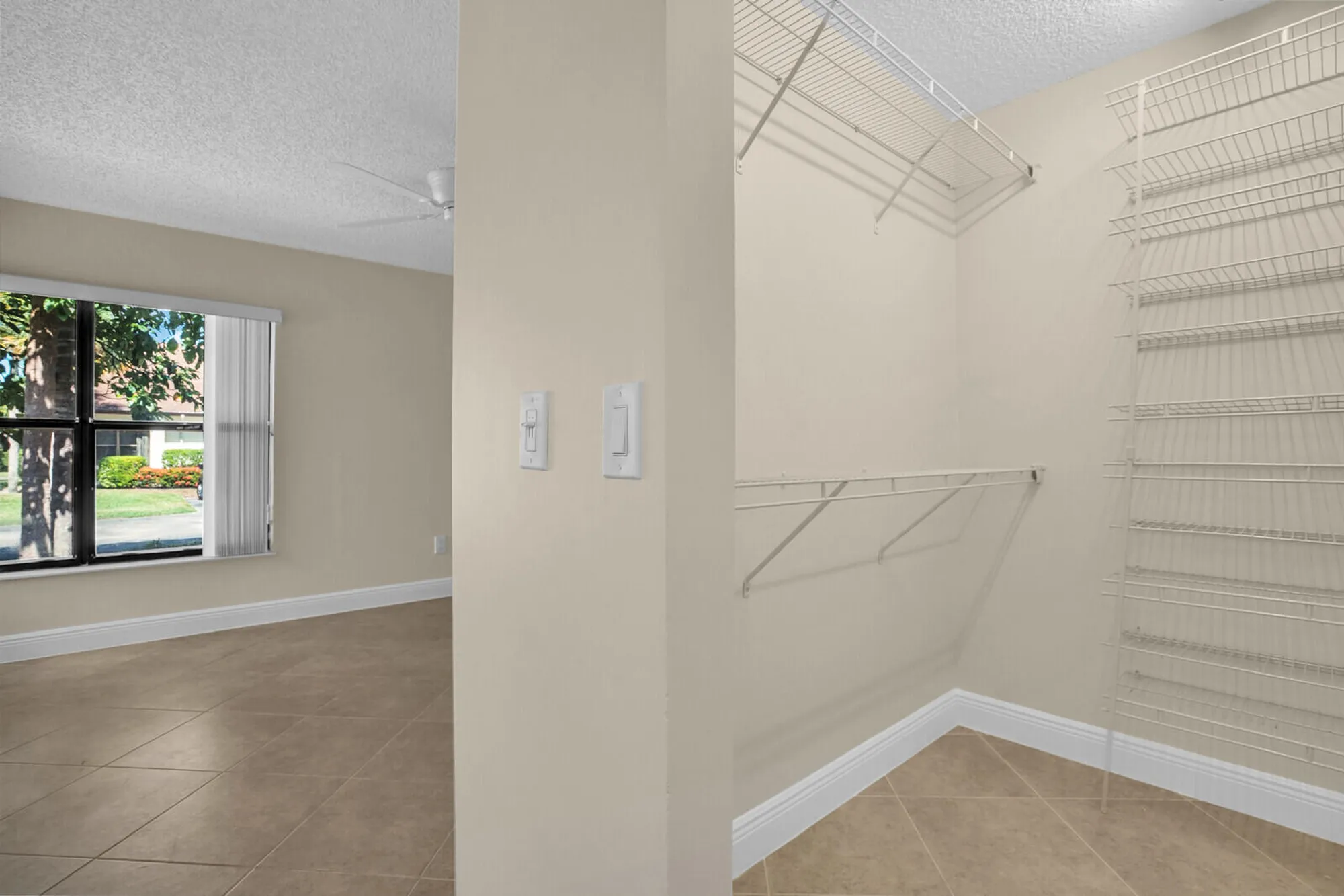 Property Slideshow image 27 of 43 | 3741 english d ln d, Lake Worth, FL, 33467