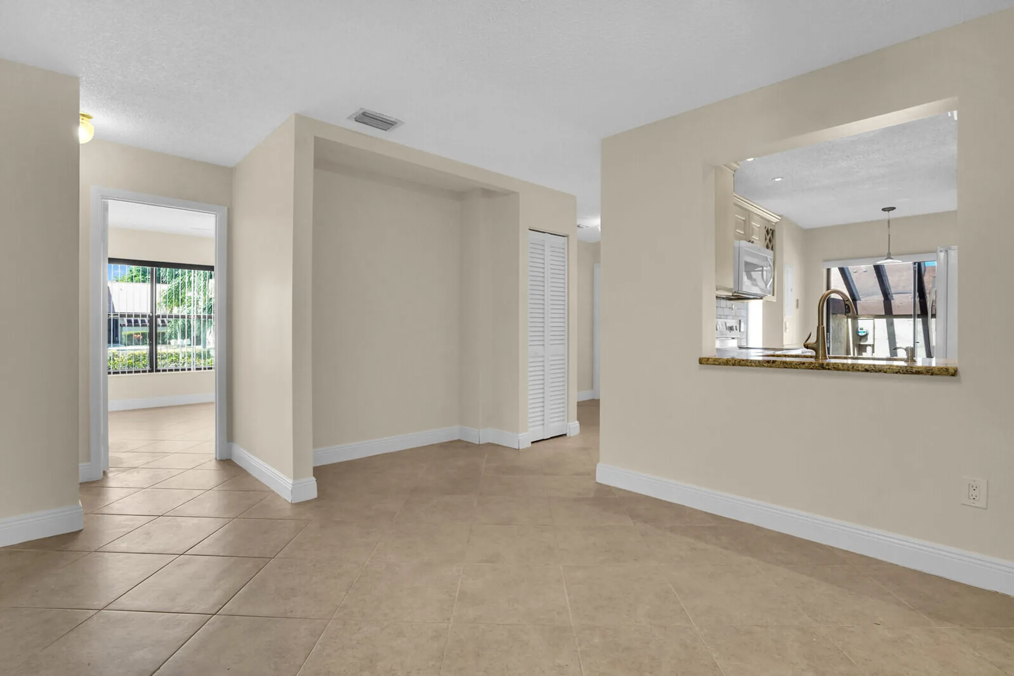 Property Slideshow image 29 of 43 | 3741 english d ln d, Lake Worth, FL, 33467