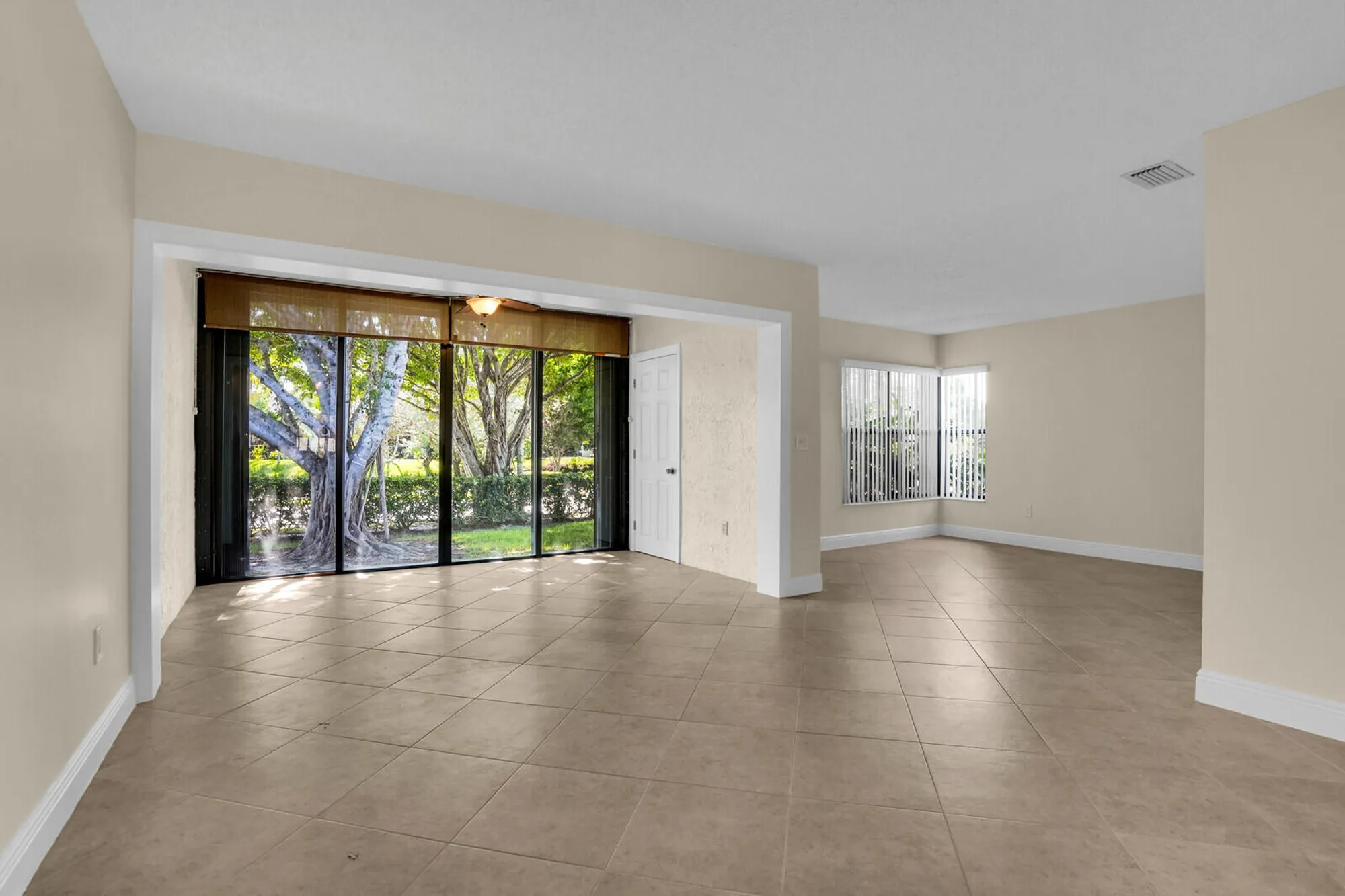 Property Slideshow image 15 of 43 | 3741 english d ln d, Lake Worth, FL, 33467