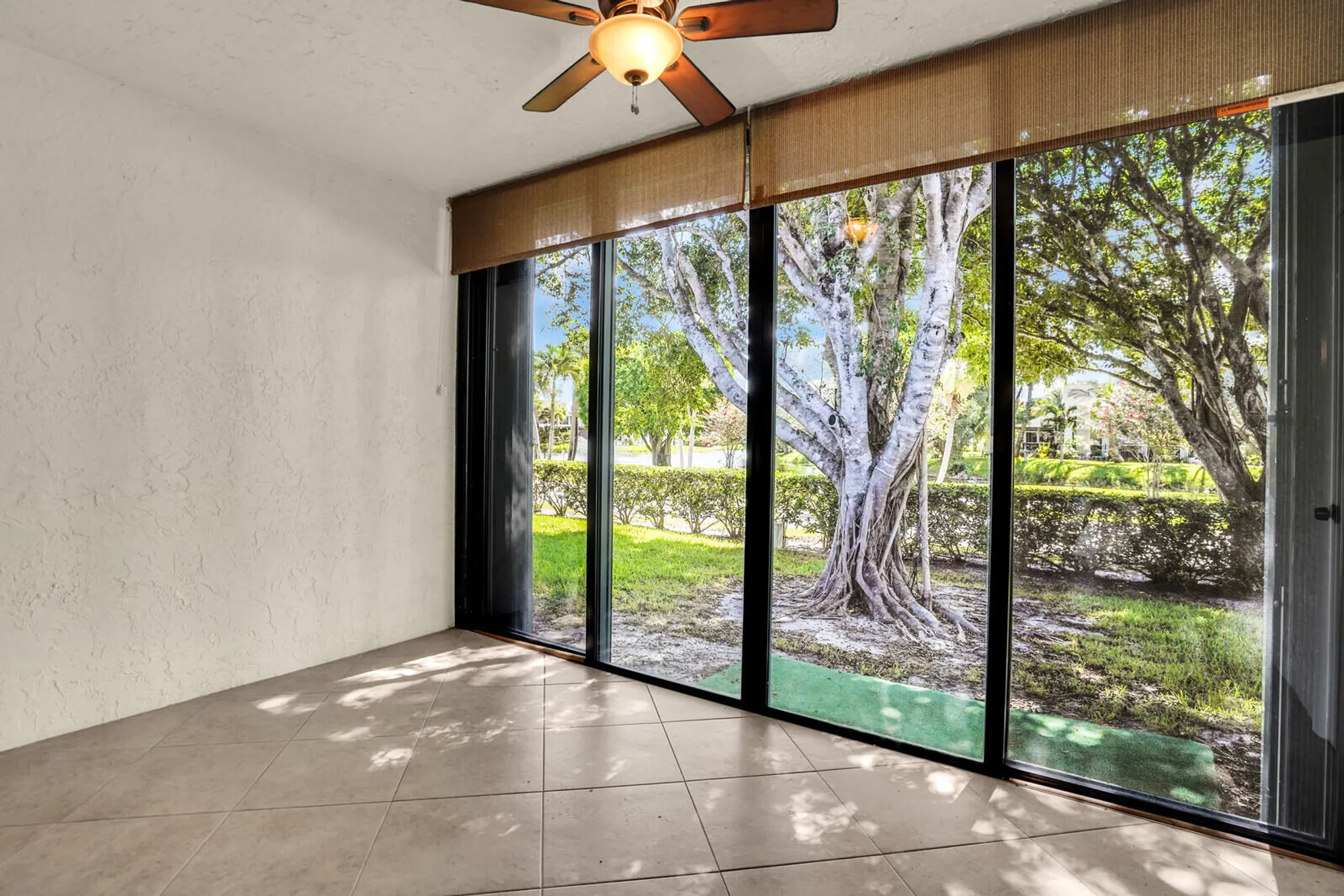 Property Slideshow image 19 of 43 | 3741 english d ln d, Lake Worth, FL, 33467