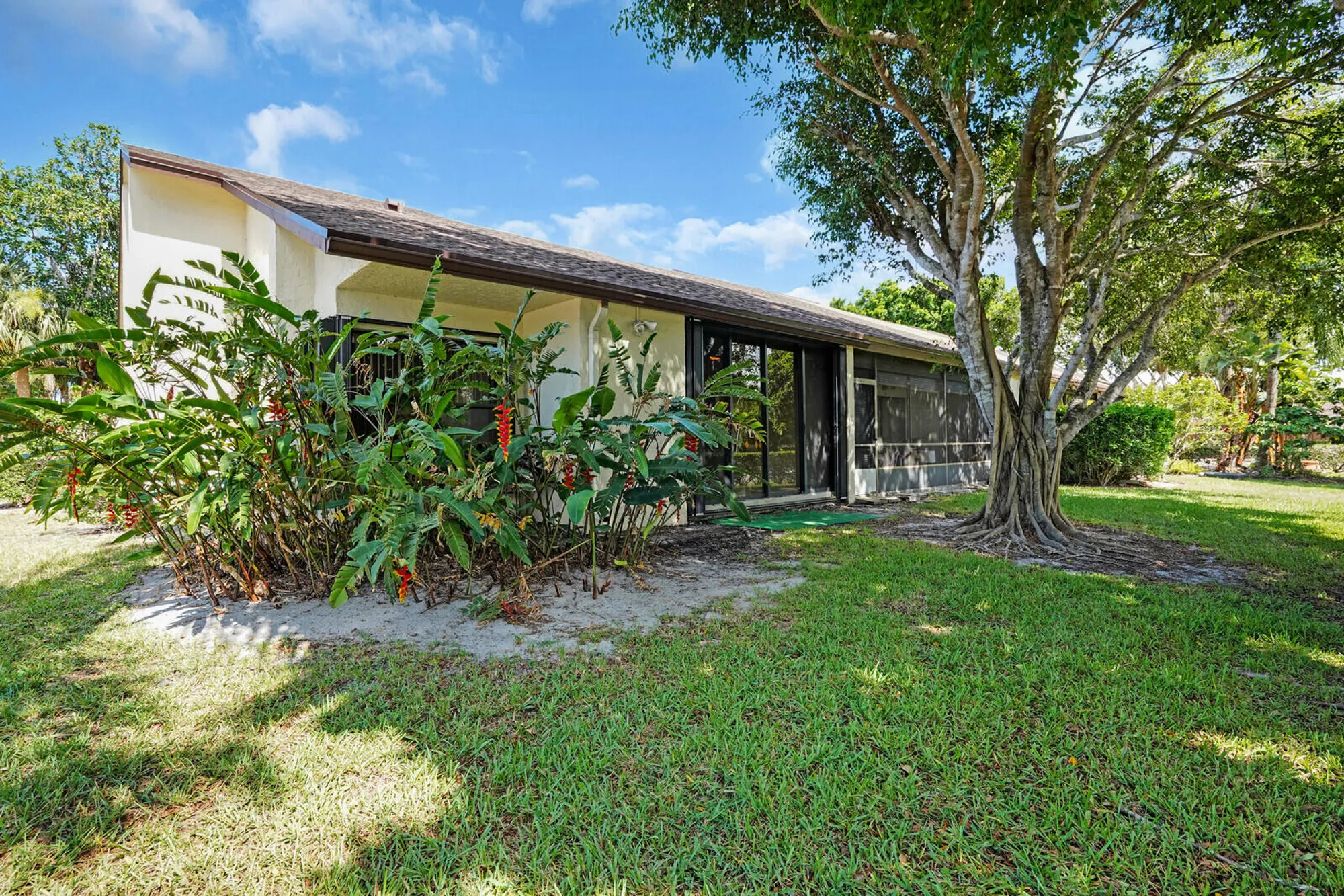 Property Slideshow image 34 of 43 | 3741 english d ln d, Lake Worth, FL, 33467