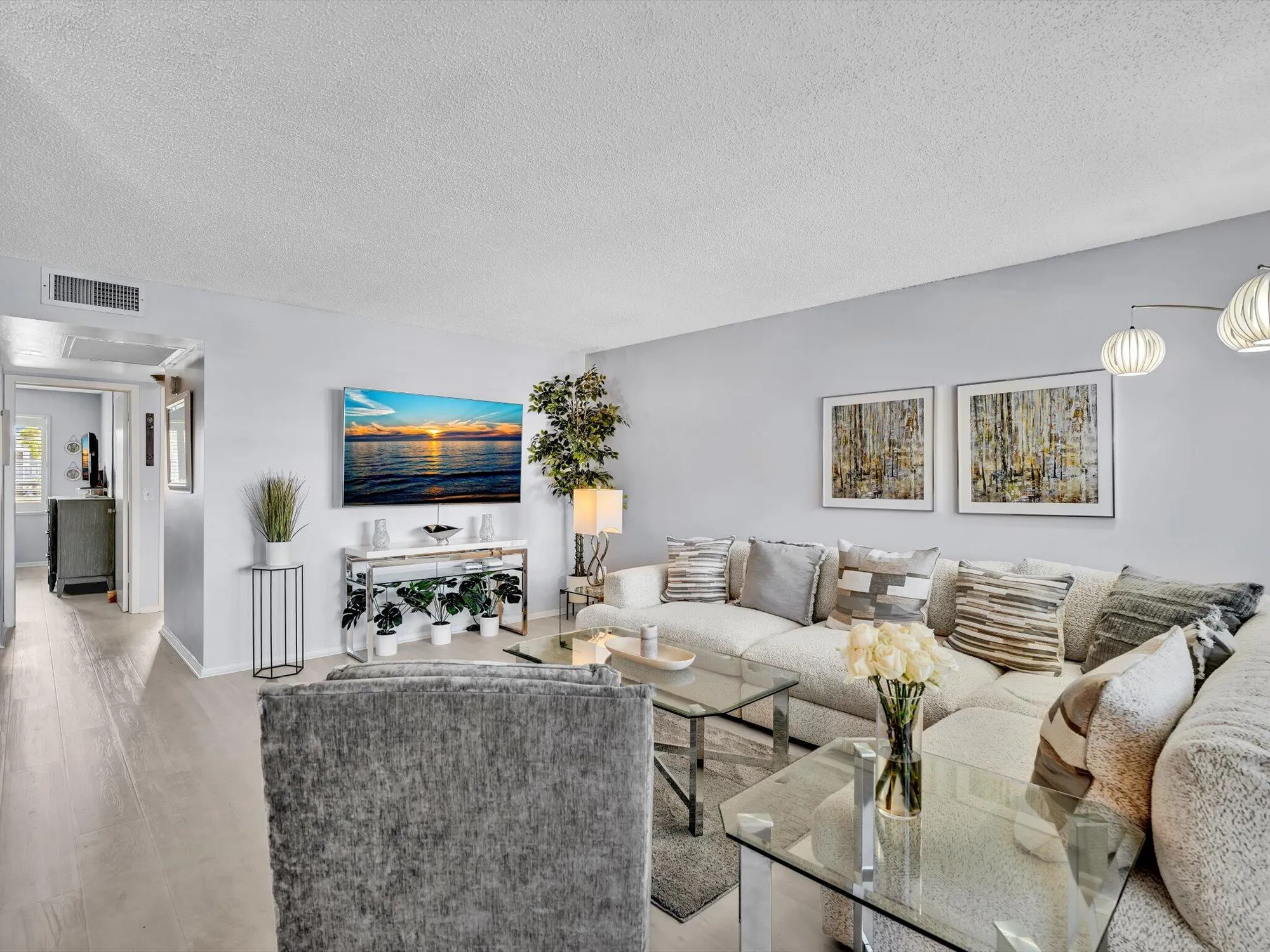 Property Slideshow image 17 of 48 | 2083 guildford e unit e, Boca Raton, FL, 33434