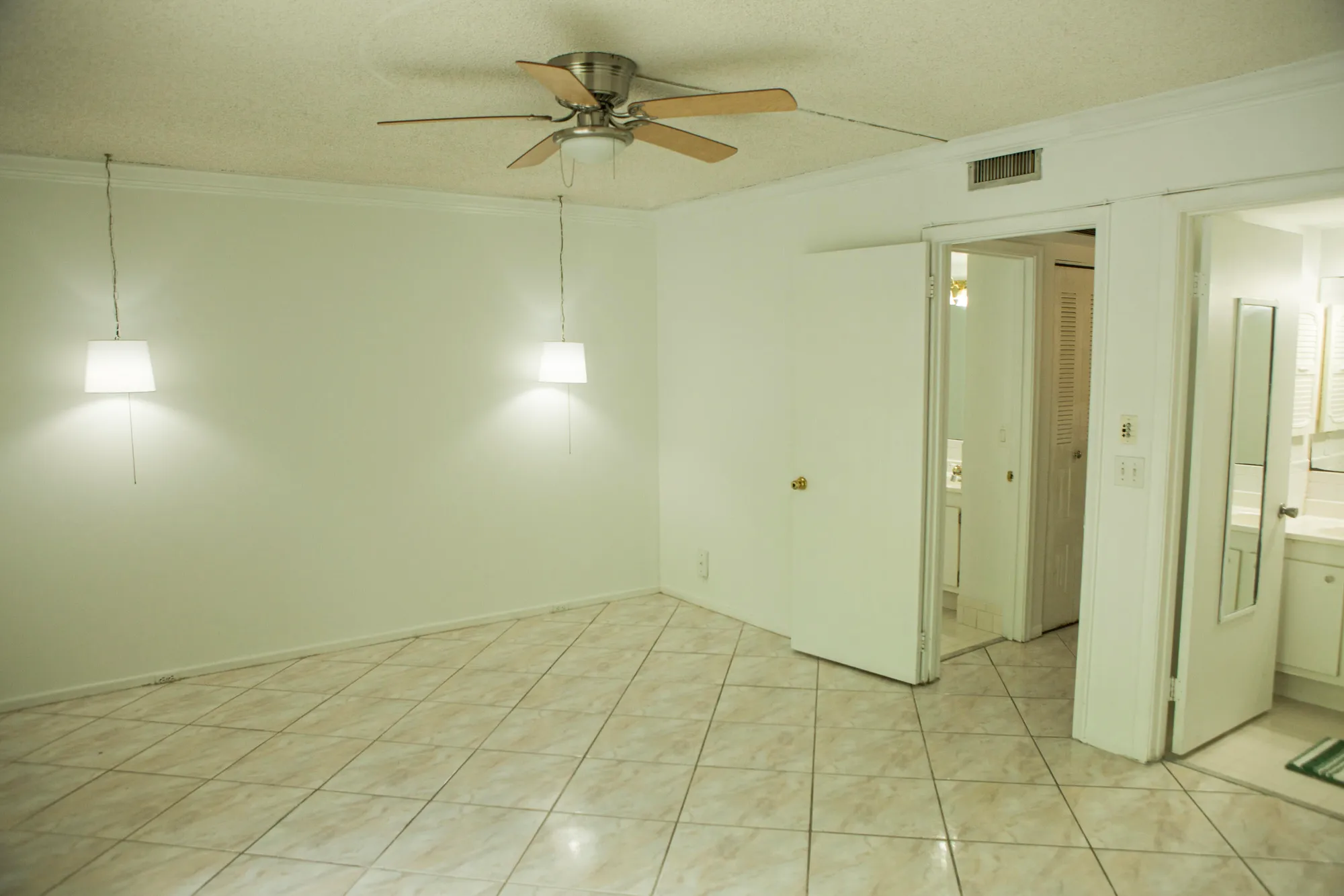 Property Slideshow image 6 of 10 | 1301 sw 135th ter 212j, Pembroke Pines, FL, 33027