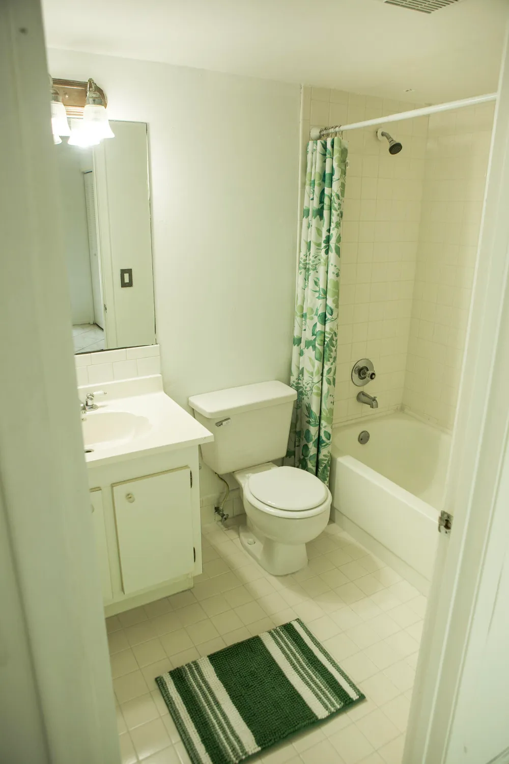 Property Slideshow image 7 of 10 | 1301 sw 135th ter 212j, Pembroke Pines, FL, 33027