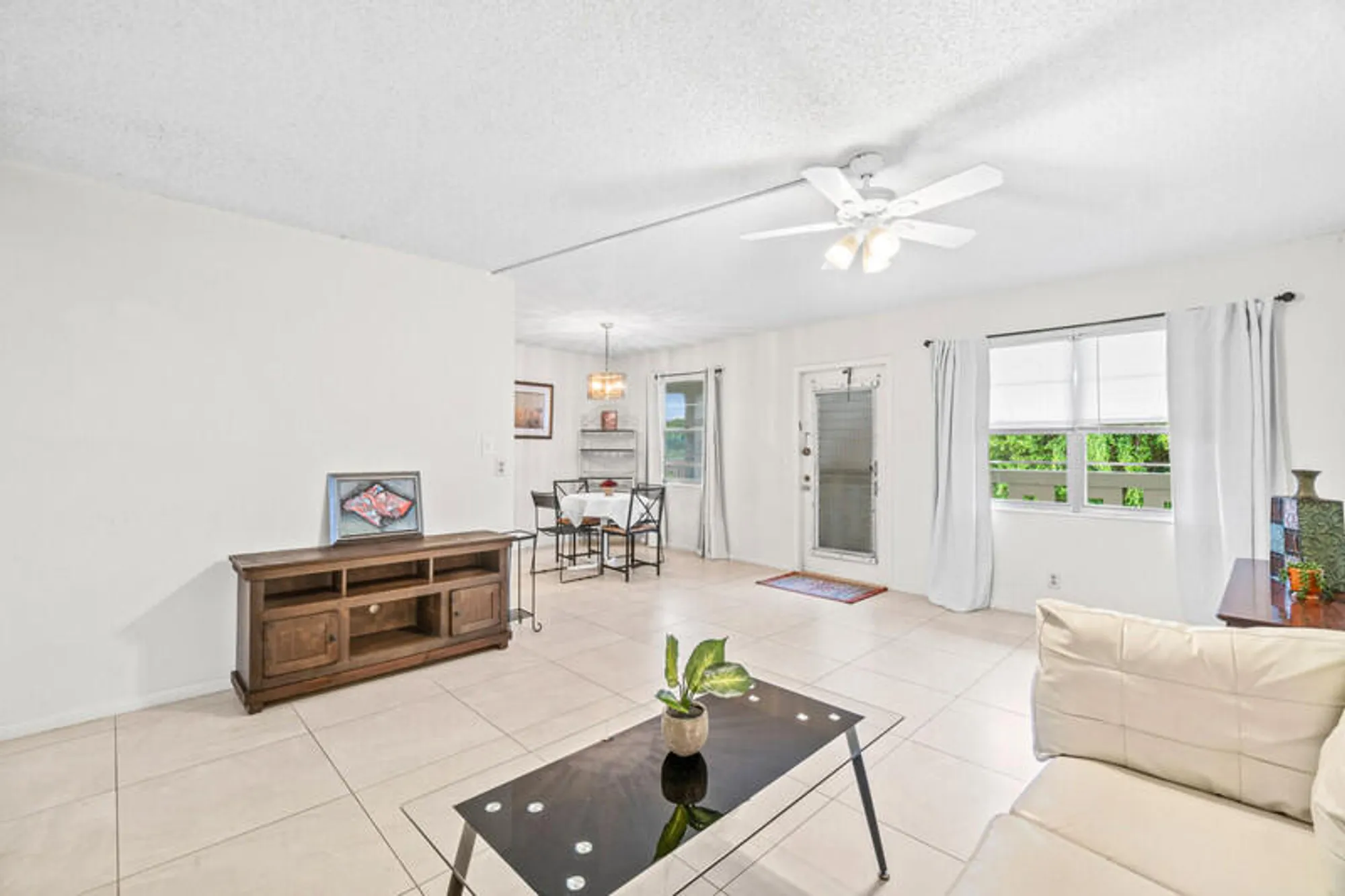 Property Slideshow image 4 of 17 | 3051 ainslie d, Boca Raton, FL, 33434