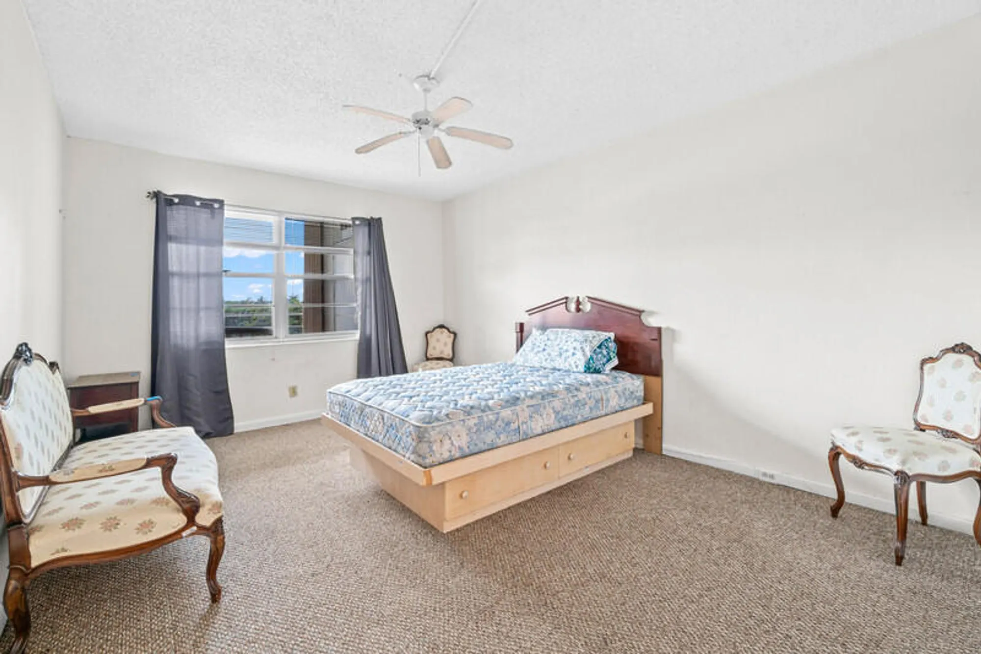 Property Slideshow image 12 of 17 | 3051 ainslie d, Boca Raton, FL, 33434