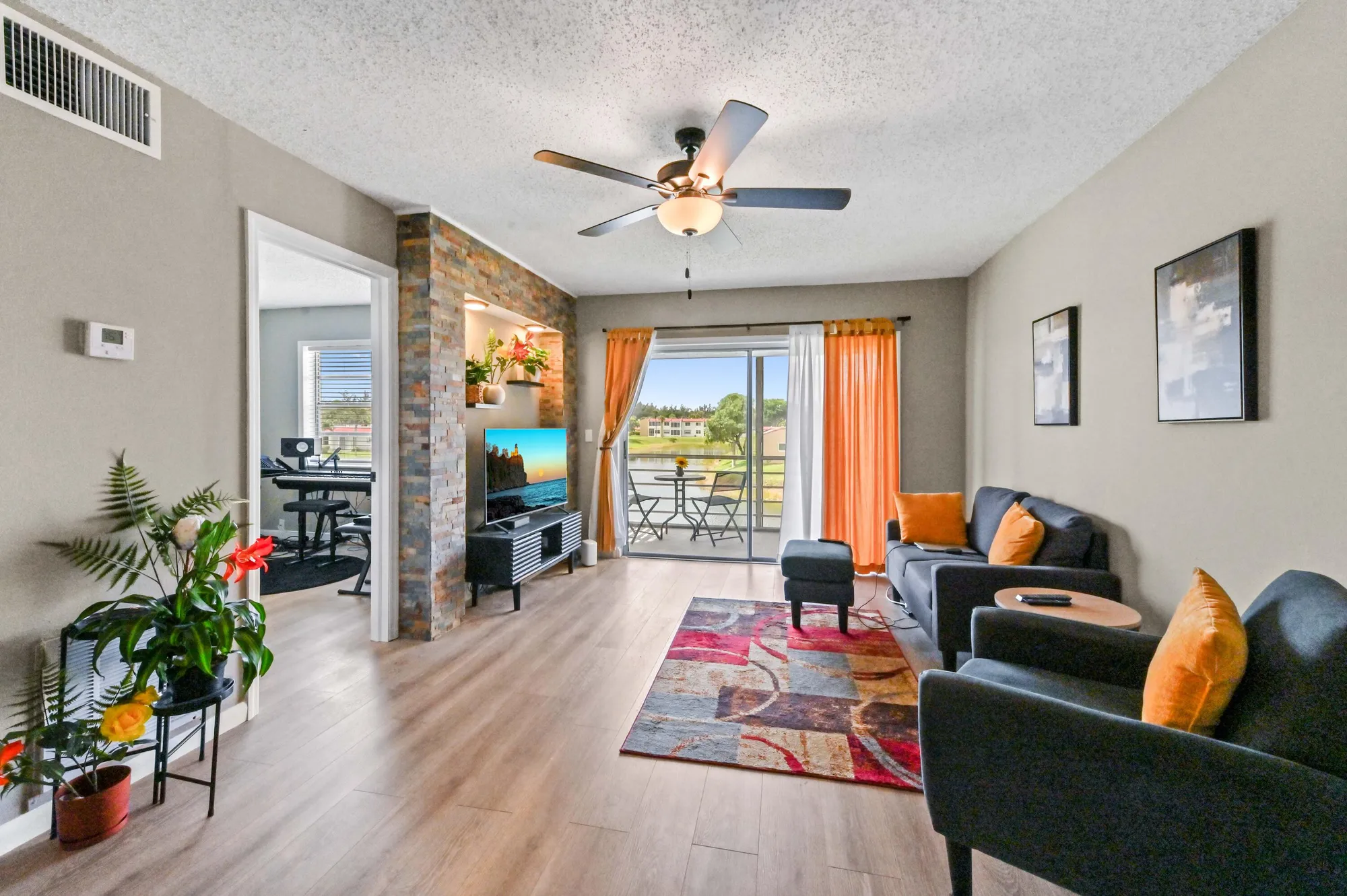 Property Slideshow image 4 of 26 | 198 lake frances dr, West Palm Beach, FL, 33411