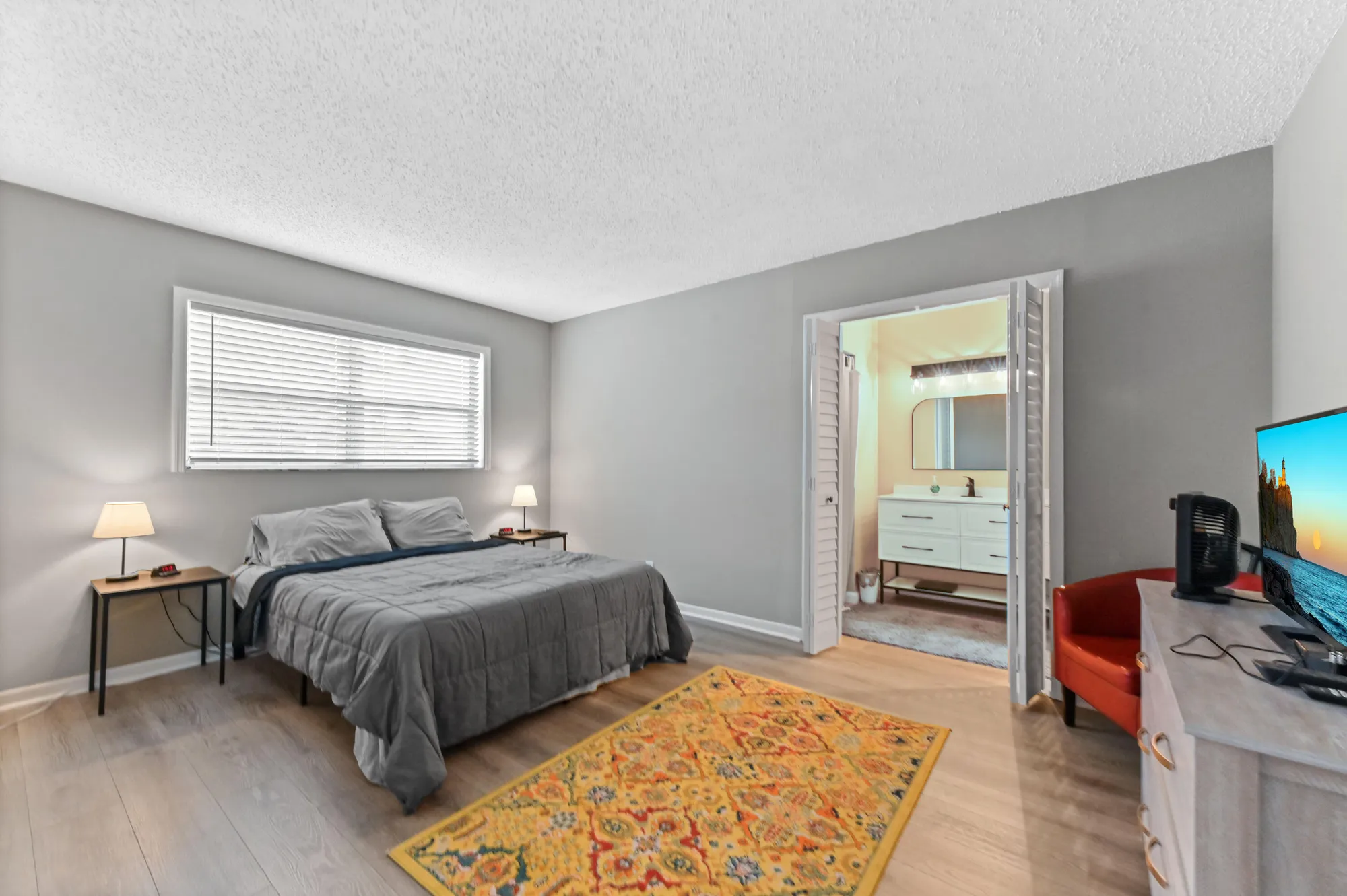 Property Slideshow image 10 of 26 | 198 lake frances dr, West Palm Beach, FL, 33411