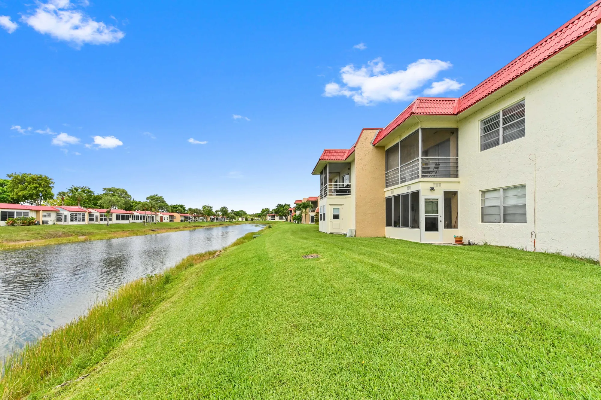 Property Slideshow image 22 of 26 | 198 lake frances dr, West Palm Beach, FL, 33411