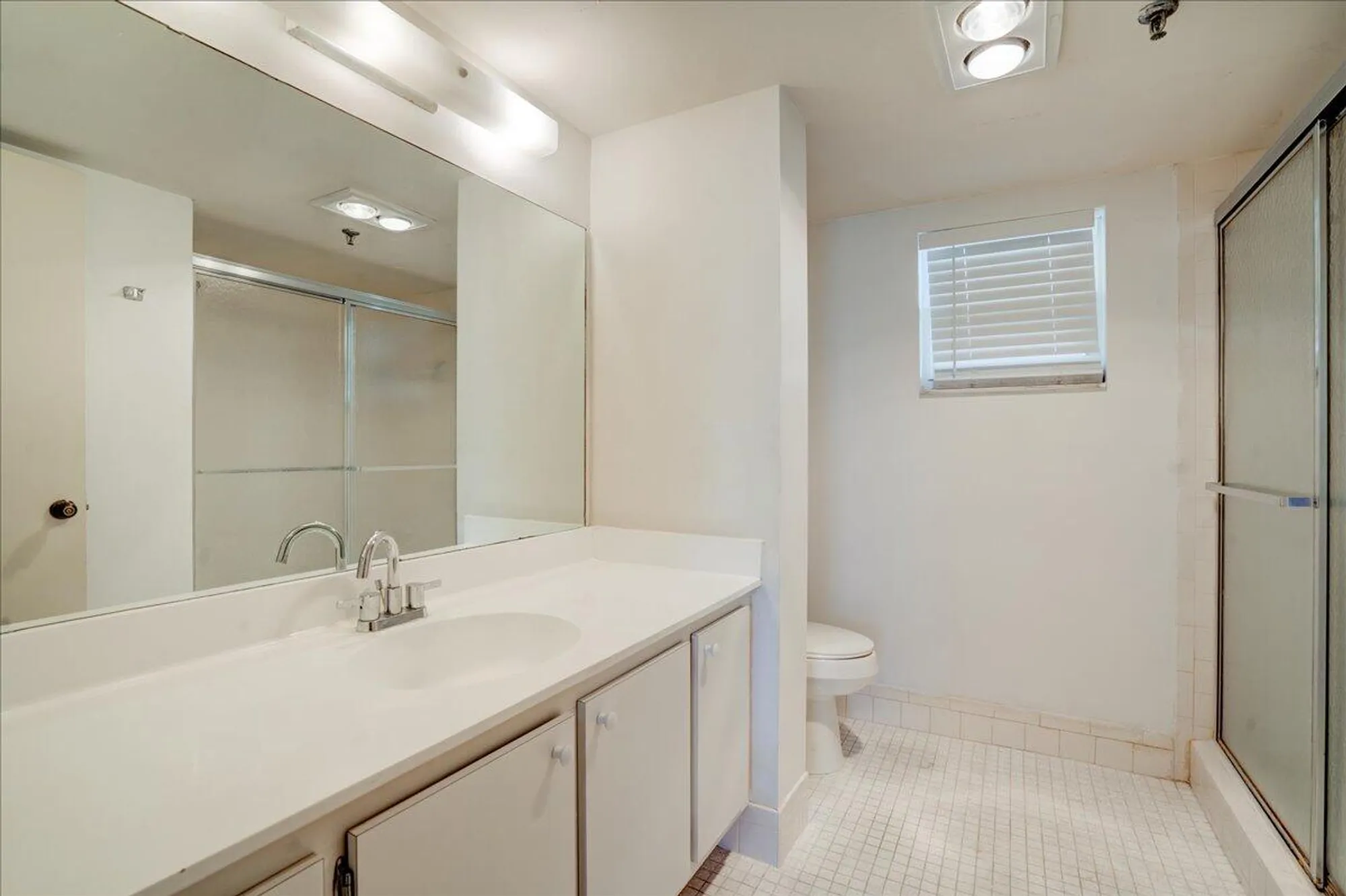 Property Slideshow image 22 of 44 | 3465 via poinciana 103, Lake Worth, FL, 33467