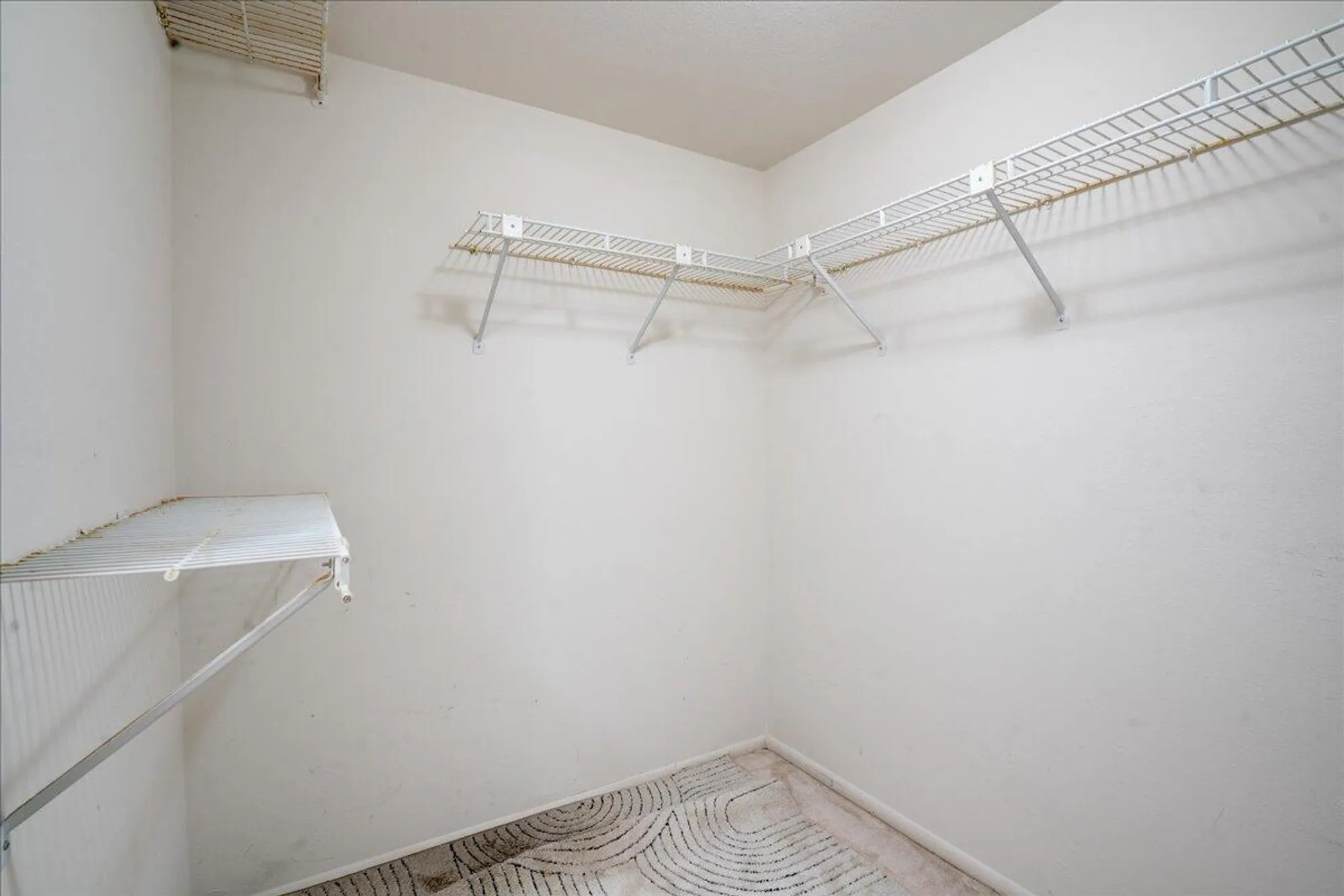 Property Slideshow image 23 of 44 | 3465 via poinciana 103, Lake Worth, FL, 33467