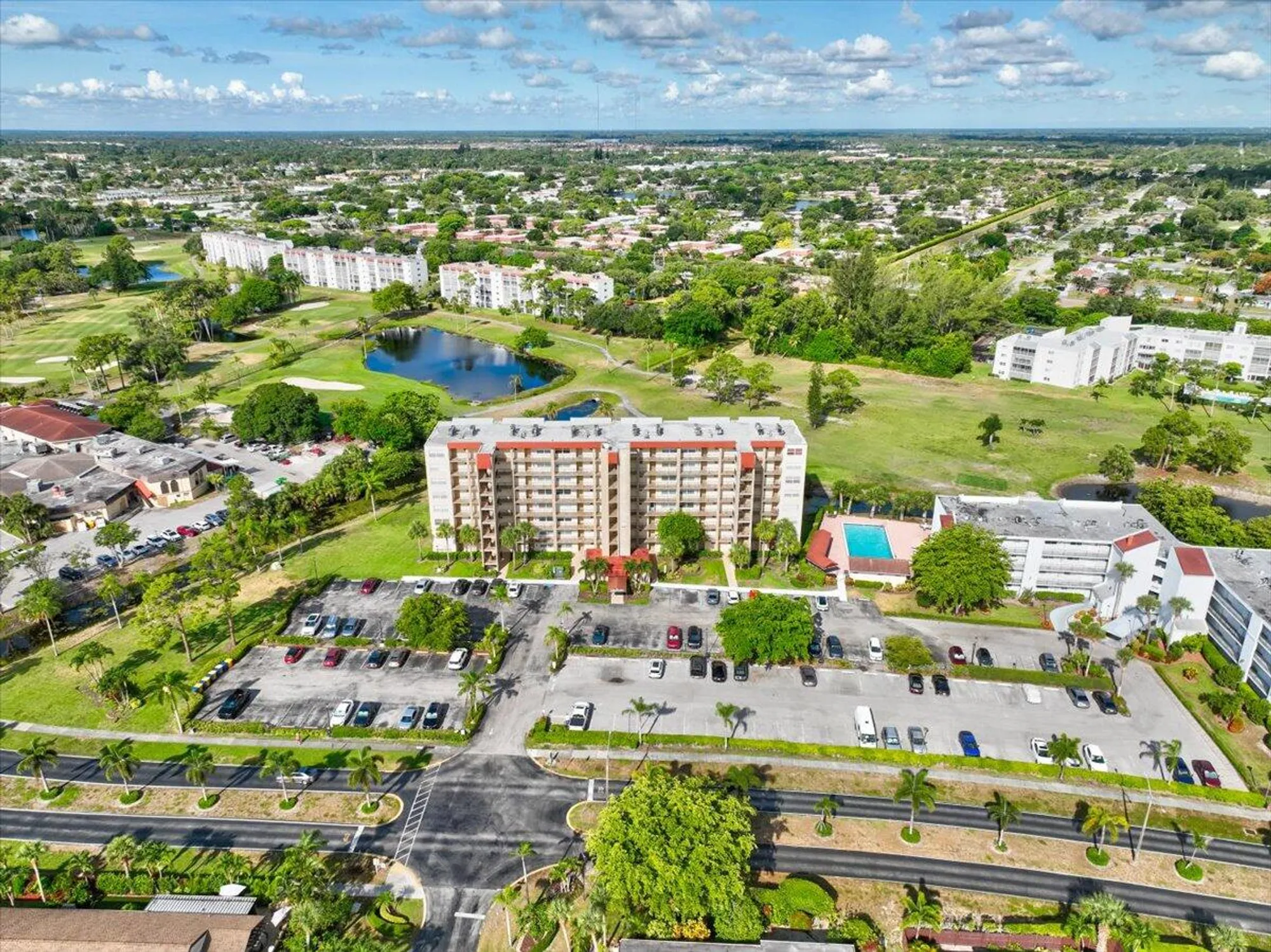 Property Slideshow image 36 of 44 | 3465 via poinciana 103, Lake Worth, FL, 33467