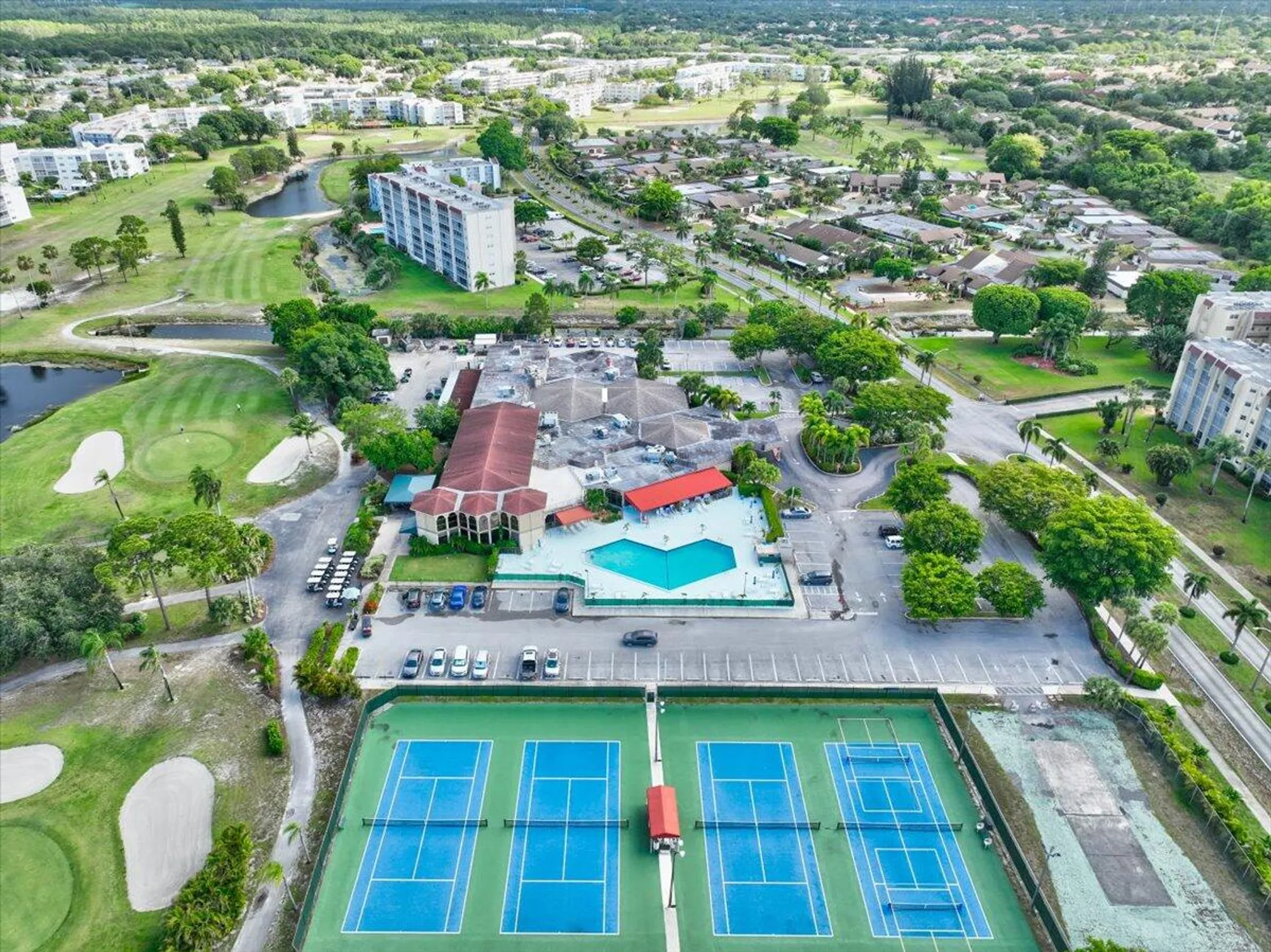 Property Slideshow image 41 of 44 | 3465 via poinciana 103, Lake Worth, FL, 33467