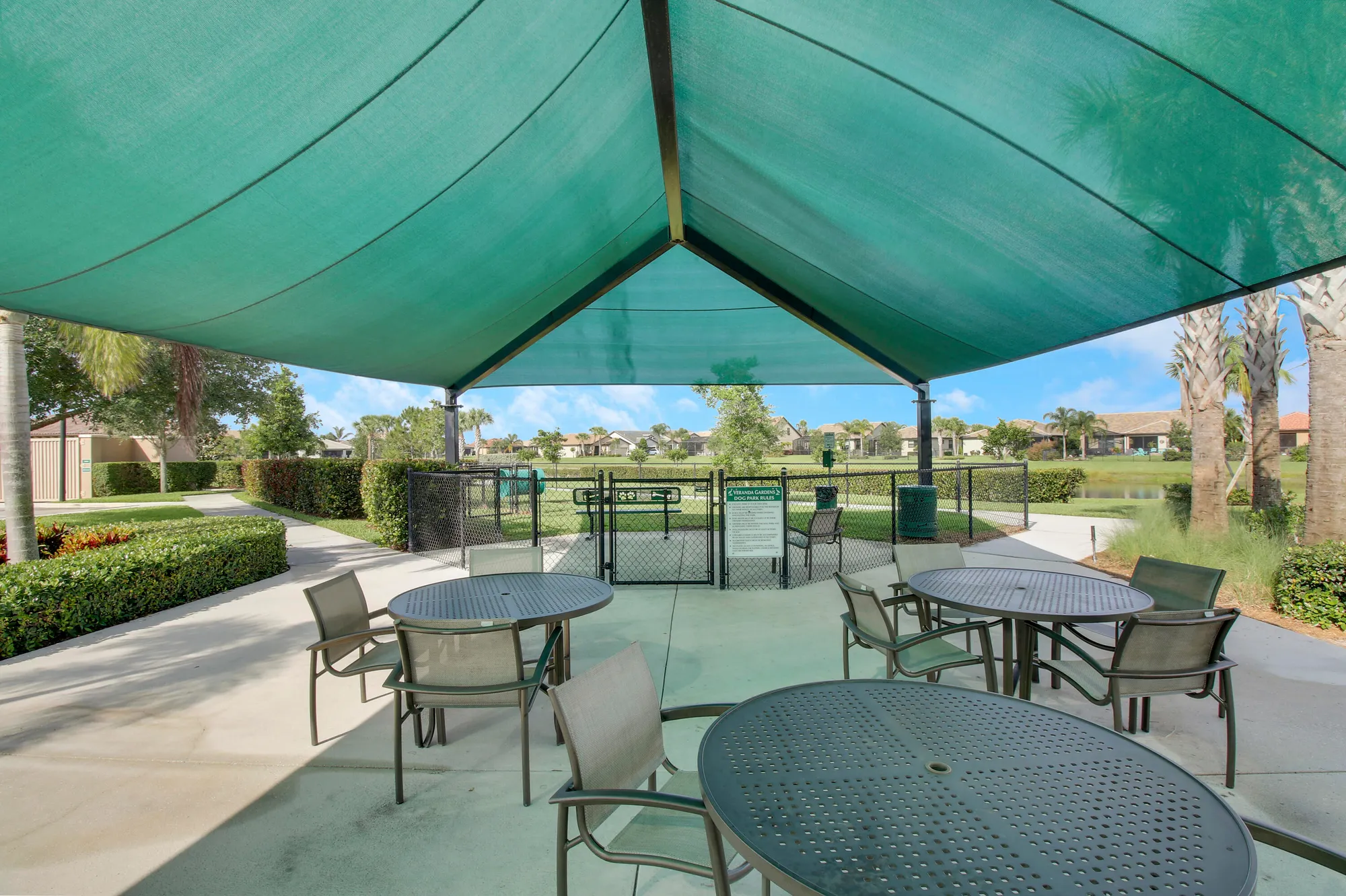 Property Slideshow image 43 of 48 | 560 se monet dr, Port Saint Lucie, FL, 34984