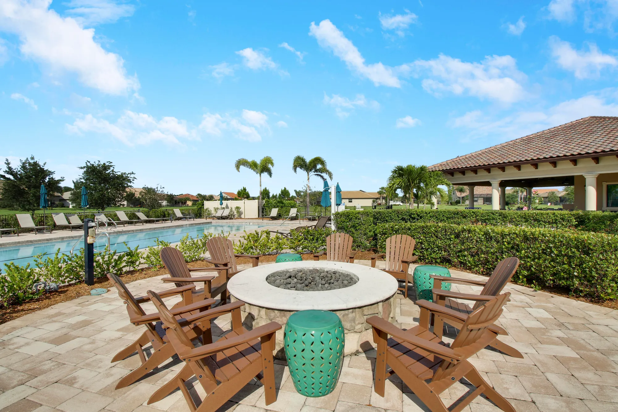 Property Slideshow image 40 of 48 | 560 se monet dr, Port Saint Lucie, FL, 34984