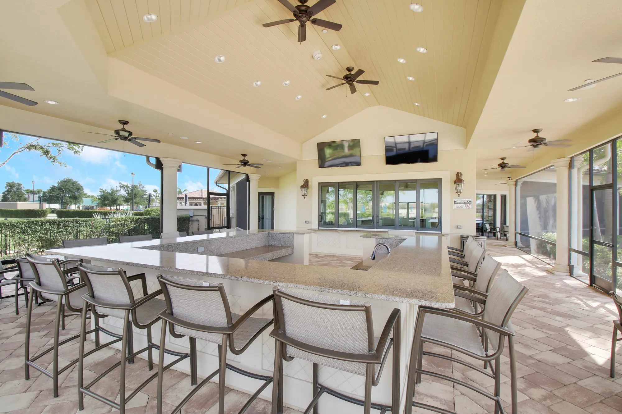 Property Slideshow image 39 of 48 | 560 se monet dr, Port Saint Lucie, FL, 34984