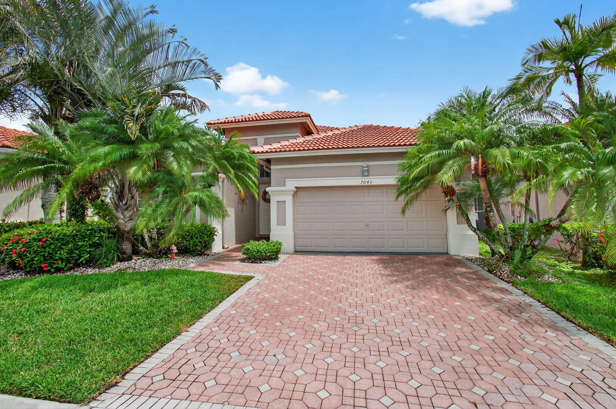 Property Slideshow image 3 of 102 | 7043 southport dr, Boynton Beach, FL, 33472