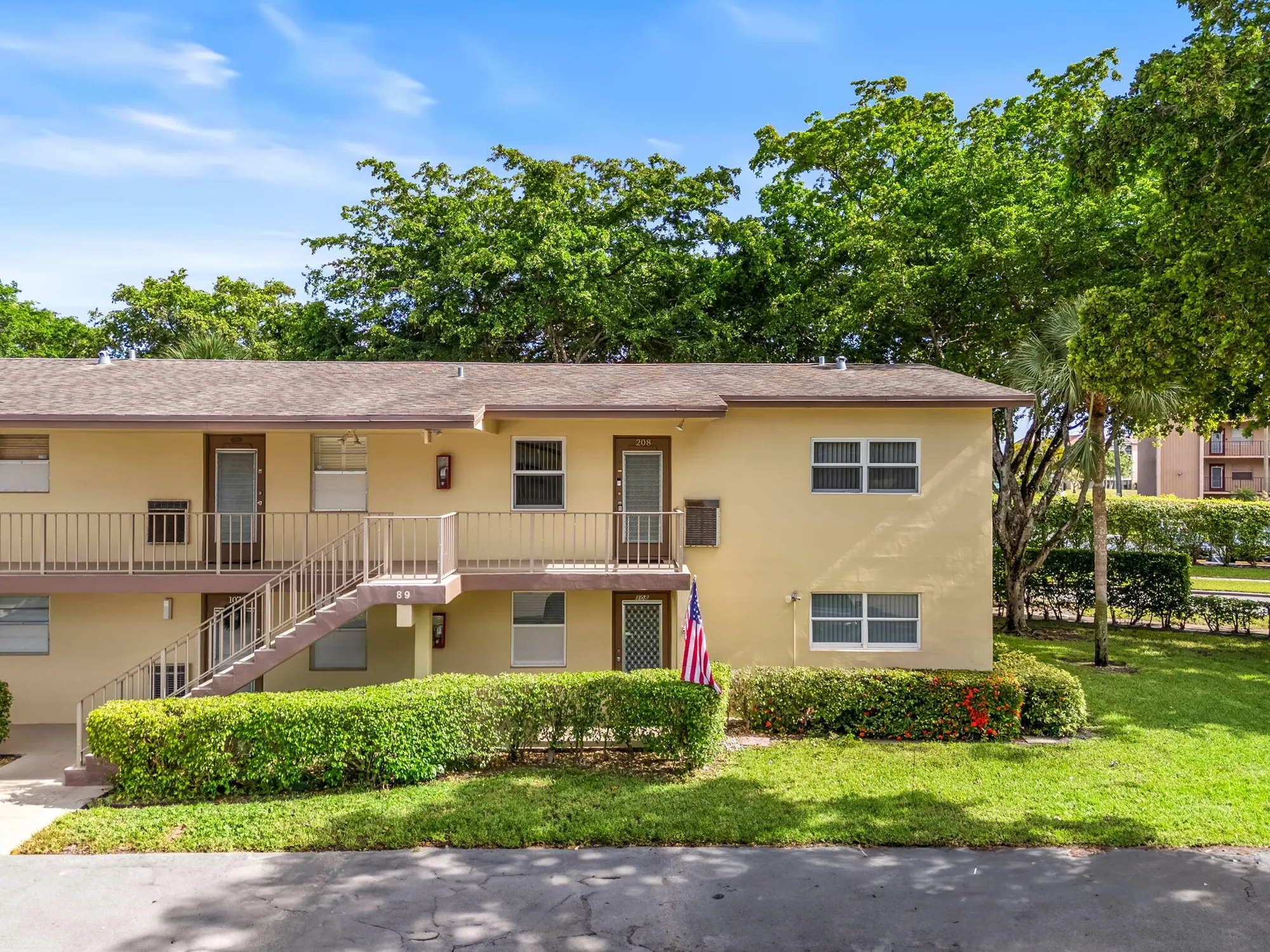 Property Slideshow image 1 of 23 | 7360 nw 1st st 208, Margate, FL, 33063