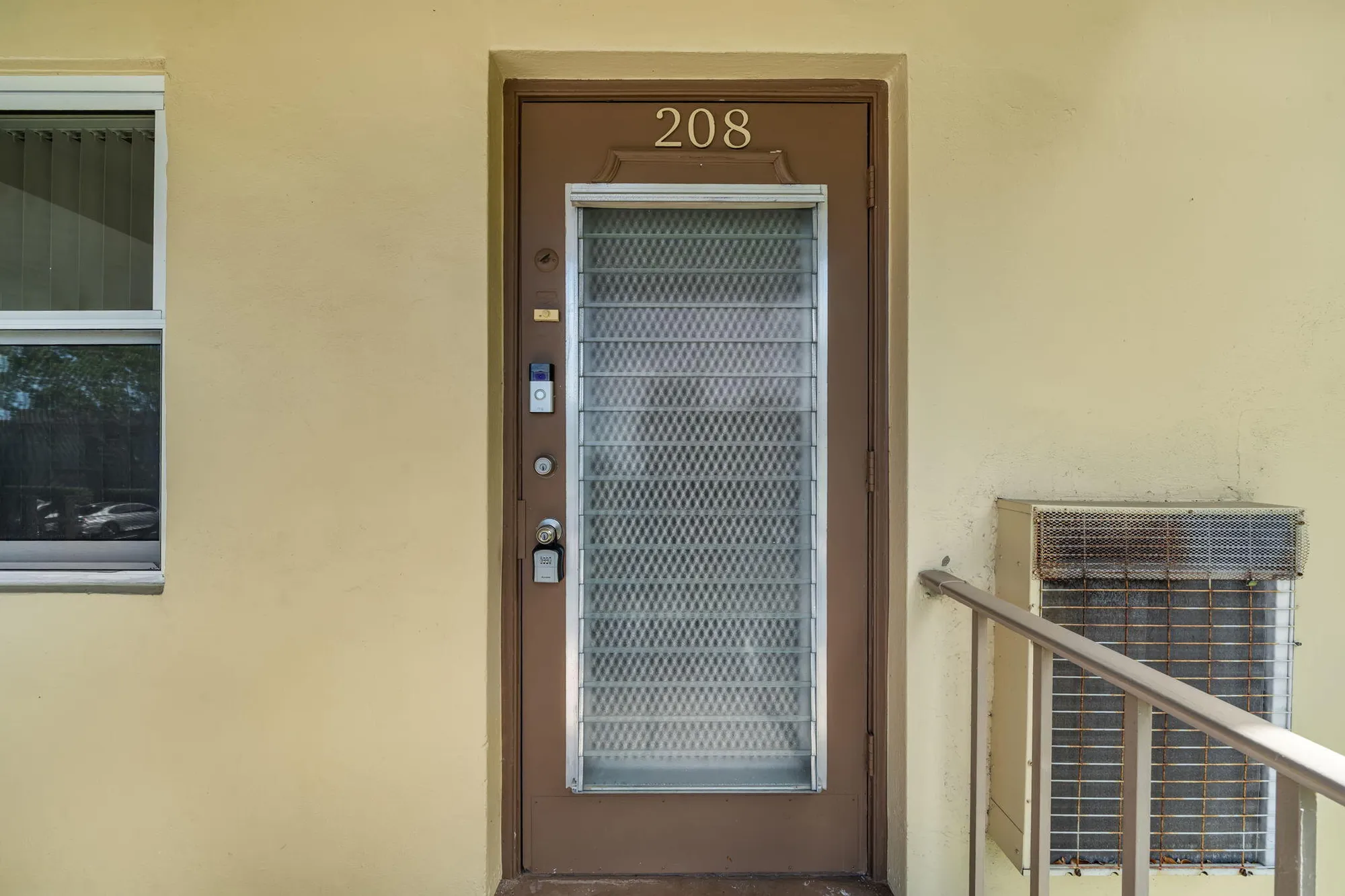 Property Slideshow image 7 of 23 | 7360 nw 1st st 208, Margate, FL, 33063