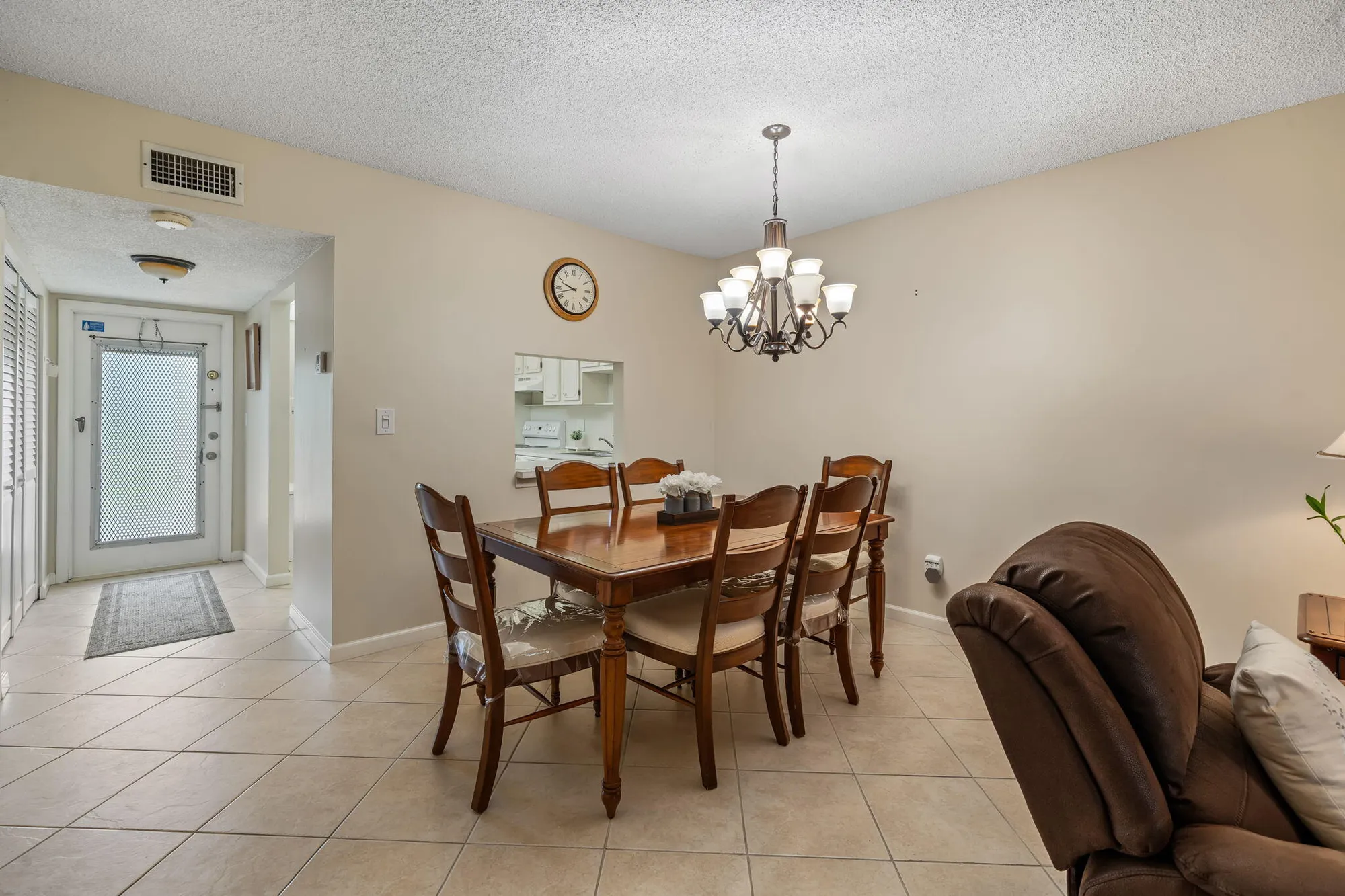 Property Slideshow image 13 of 23 | 7360 nw 1st st 208, Margate, FL, 33063