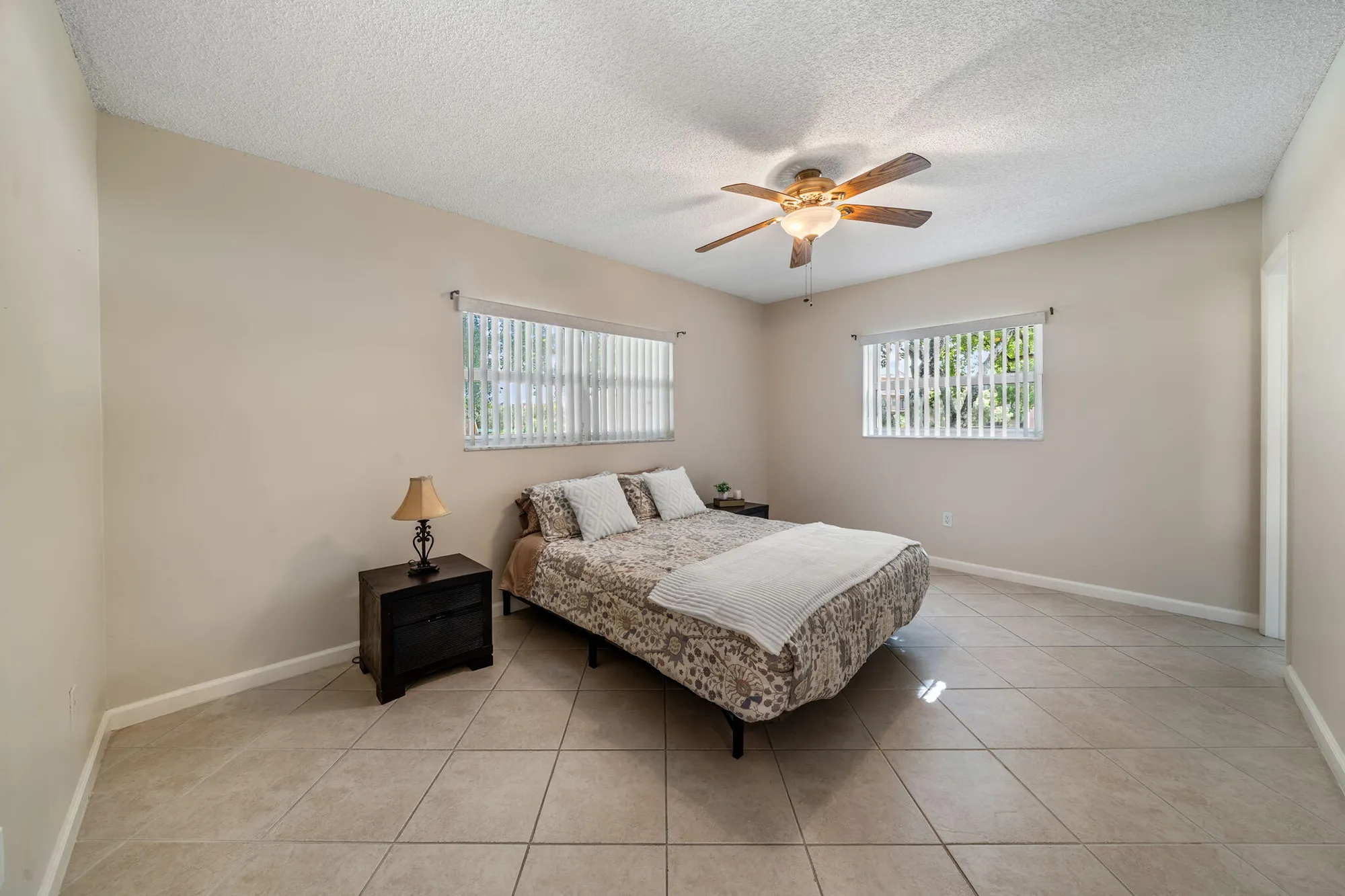 Property Slideshow image 17 of 23 | 7360 nw 1st st 208, Margate, FL, 33063