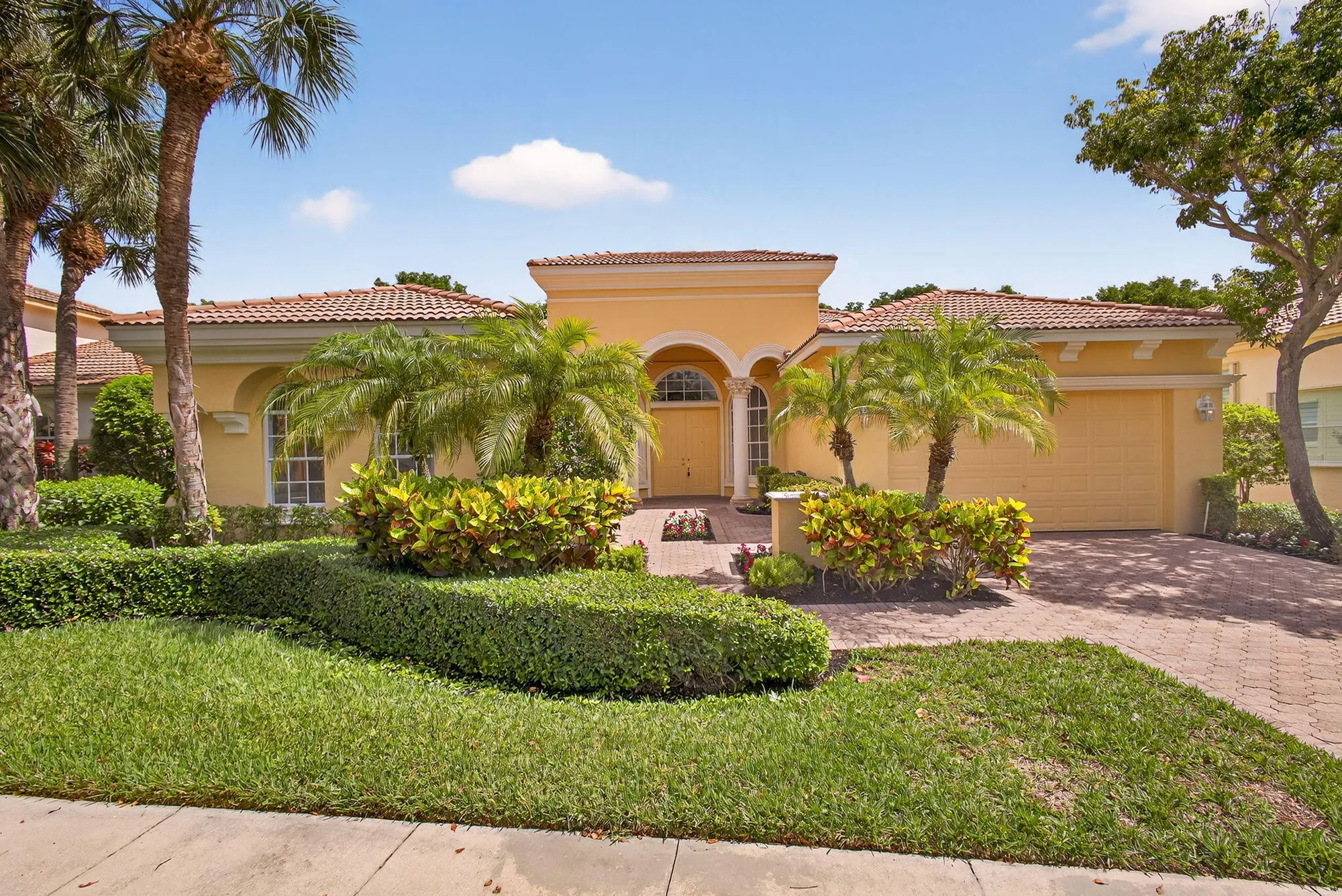 Property Slideshow image 2 of 97 | 8873 via brilliante, Wellington, FL, 33411