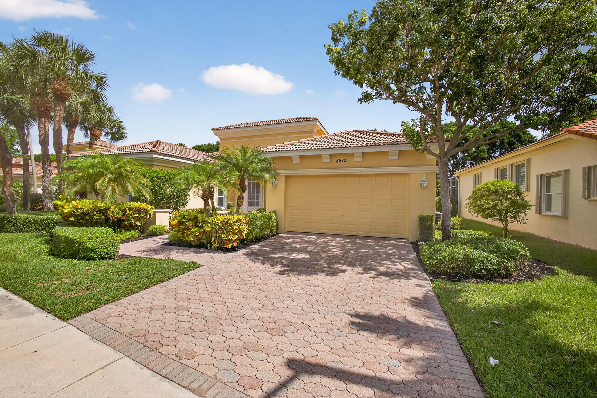 Property Slideshow image 4 of 97 | 8873 via brilliante, Wellington, FL, 33411