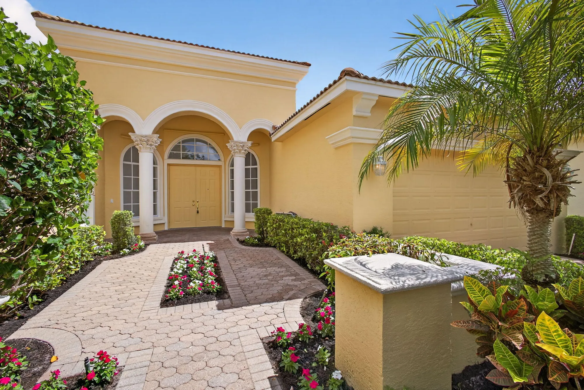 Property Slideshow image 7 of 97 | 8873 via brilliante, Wellington, FL, 33411