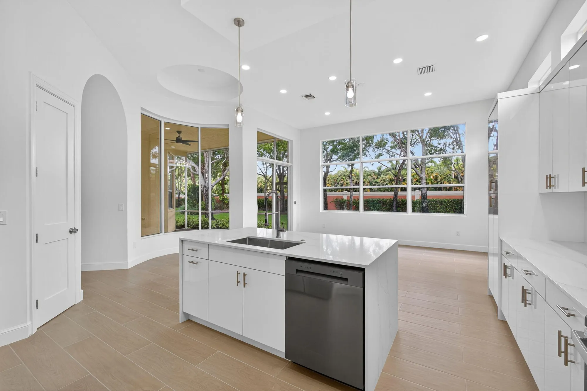 Property Slideshow image 19 of 97 | 8873 via brilliante, Wellington, FL, 33411