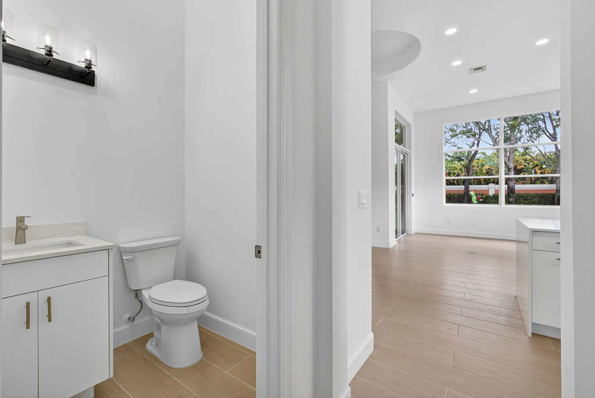 Property Slideshow image 36 of 97 | 8873 via brilliante, Wellington, FL, 33411