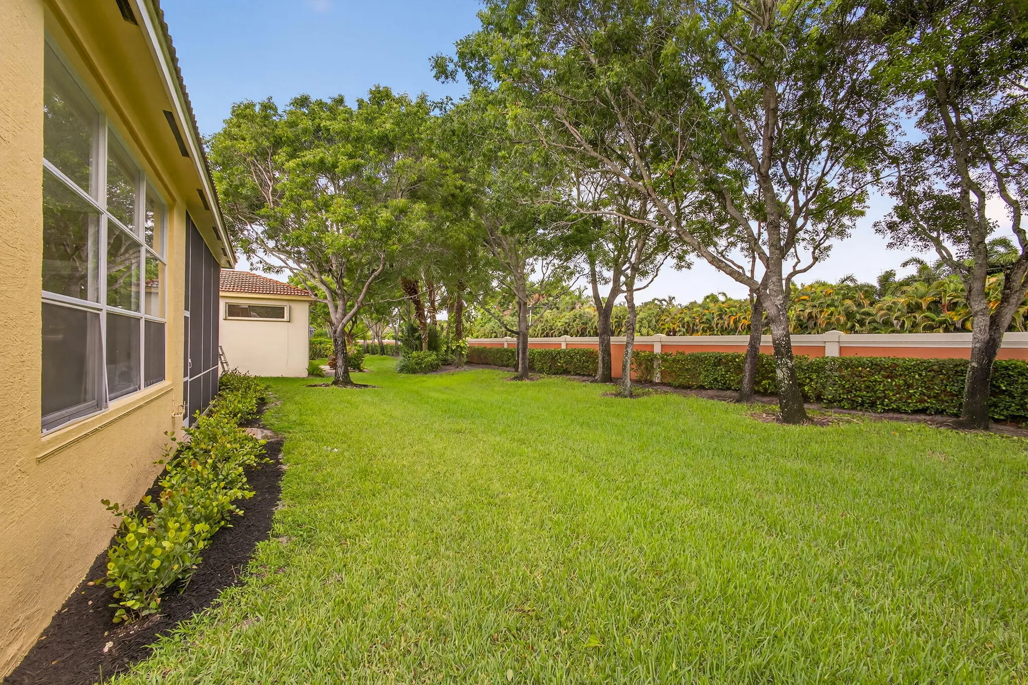 Property Slideshow image 51 of 97 | 8873 via brilliante, Wellington, FL, 33411