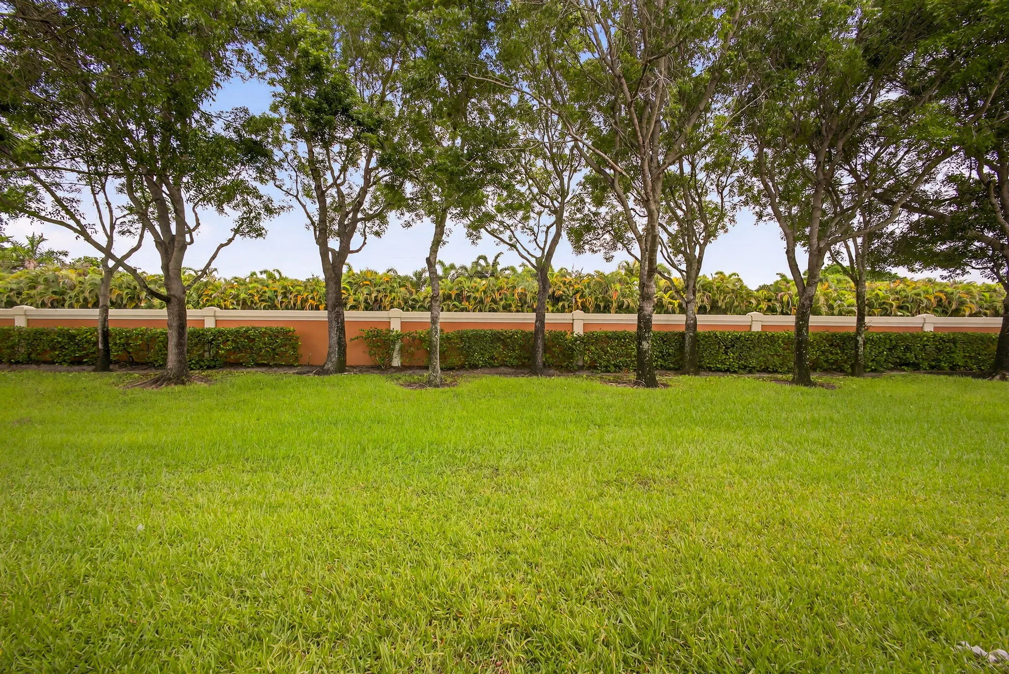 Property Slideshow image 52 of 97 | 8873 via brilliante, Wellington, FL, 33411