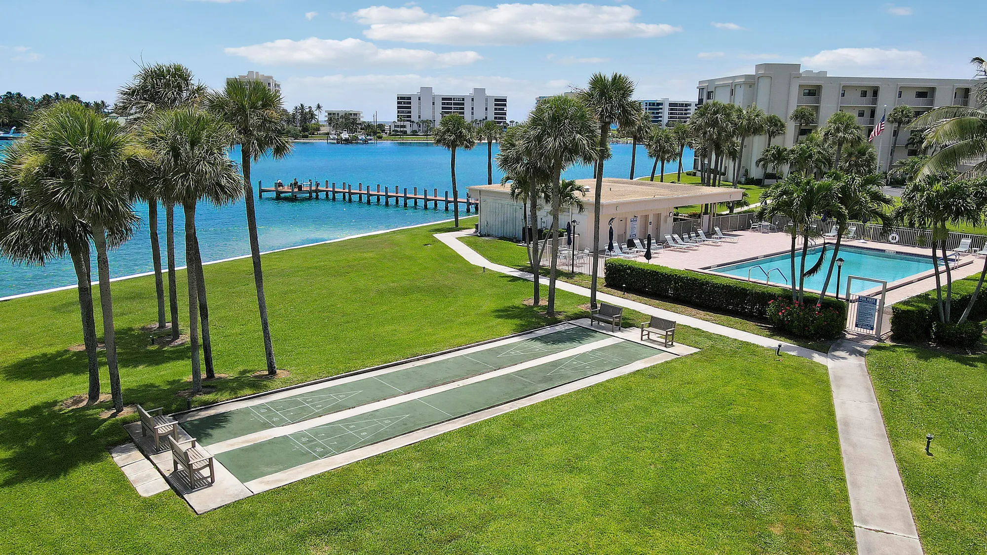 Property Slideshow image 24 of 28 | 300 intracoastal pl 204, Jupiter, FL, 33469