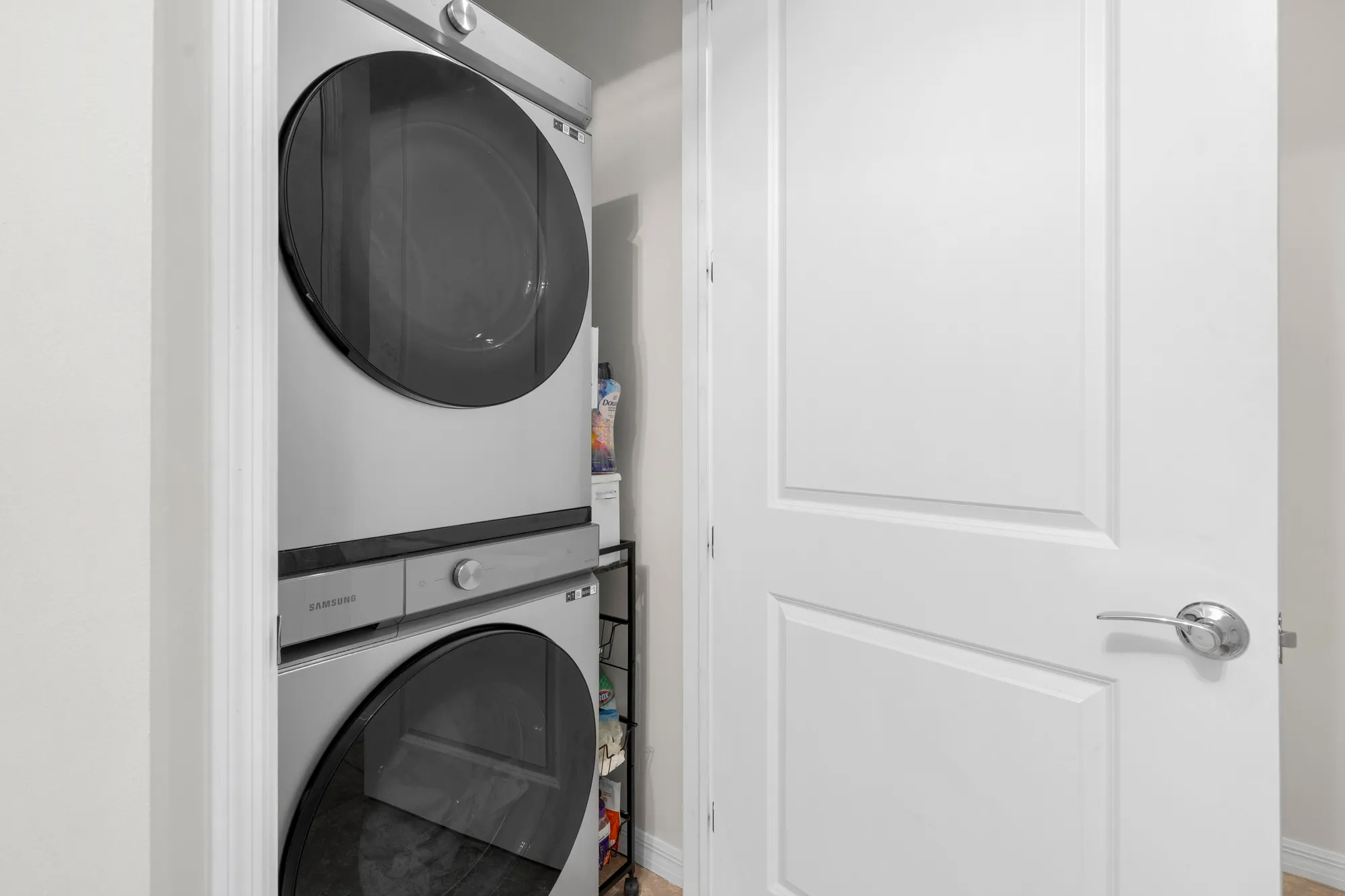 Property Slideshow image 25 of 48 | 560 se monet dr, Port Saint Lucie, FL, 34984