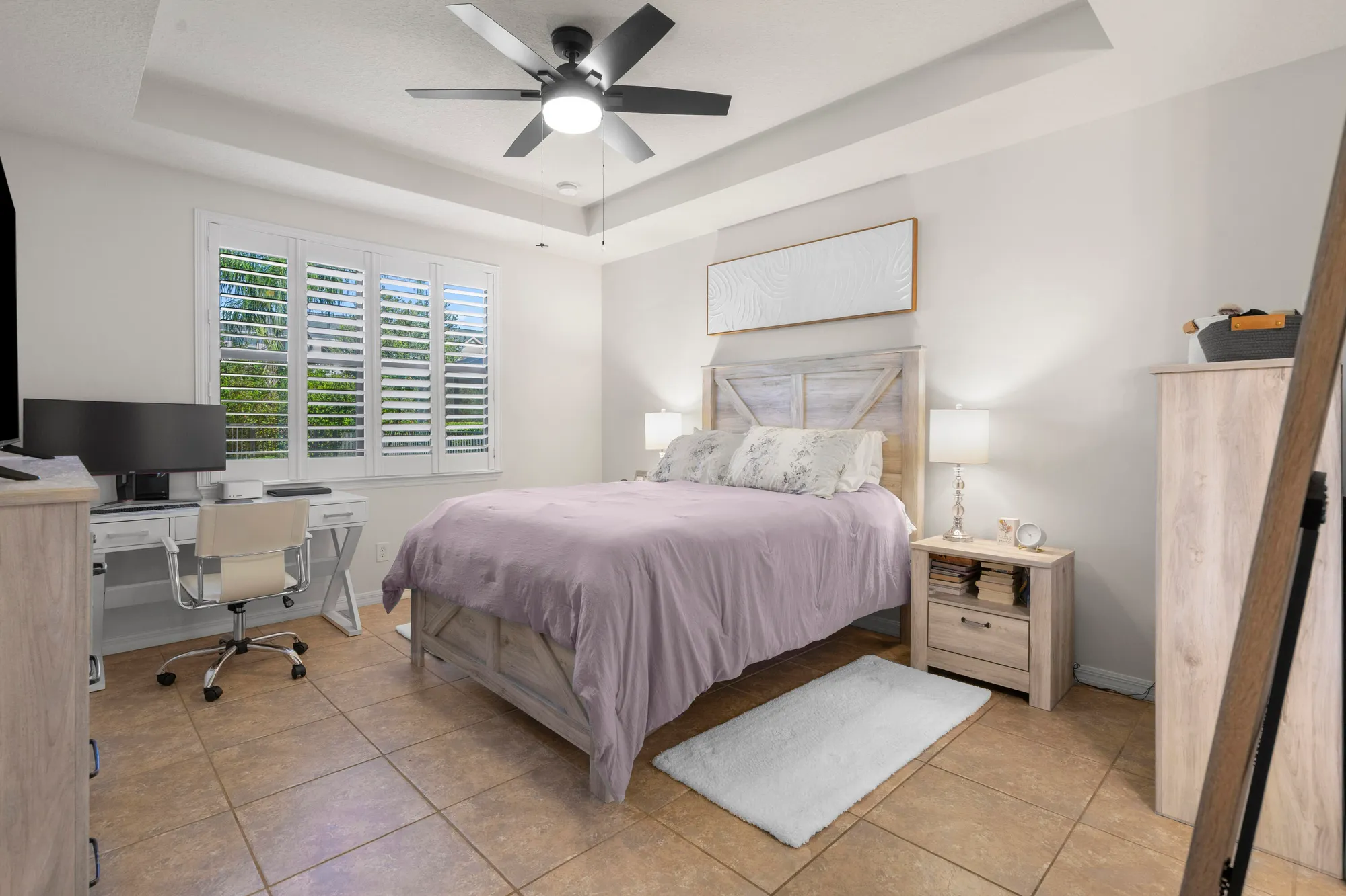 Property Slideshow image 17 of 48 | 560 se monet dr, Port Saint Lucie, FL, 34984