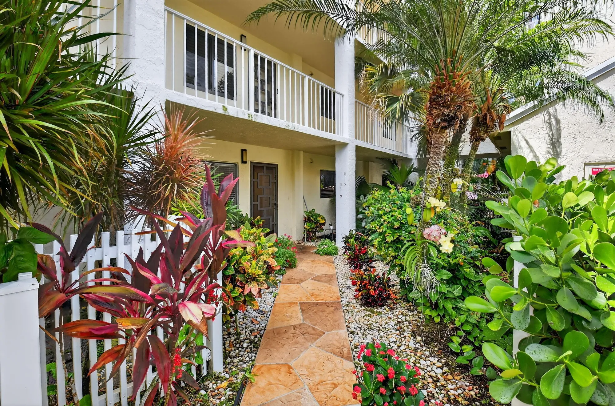 Property Slideshow image 3 of 60 | 7270 ashford pl apt 104, Delray Beach, FL, 33446