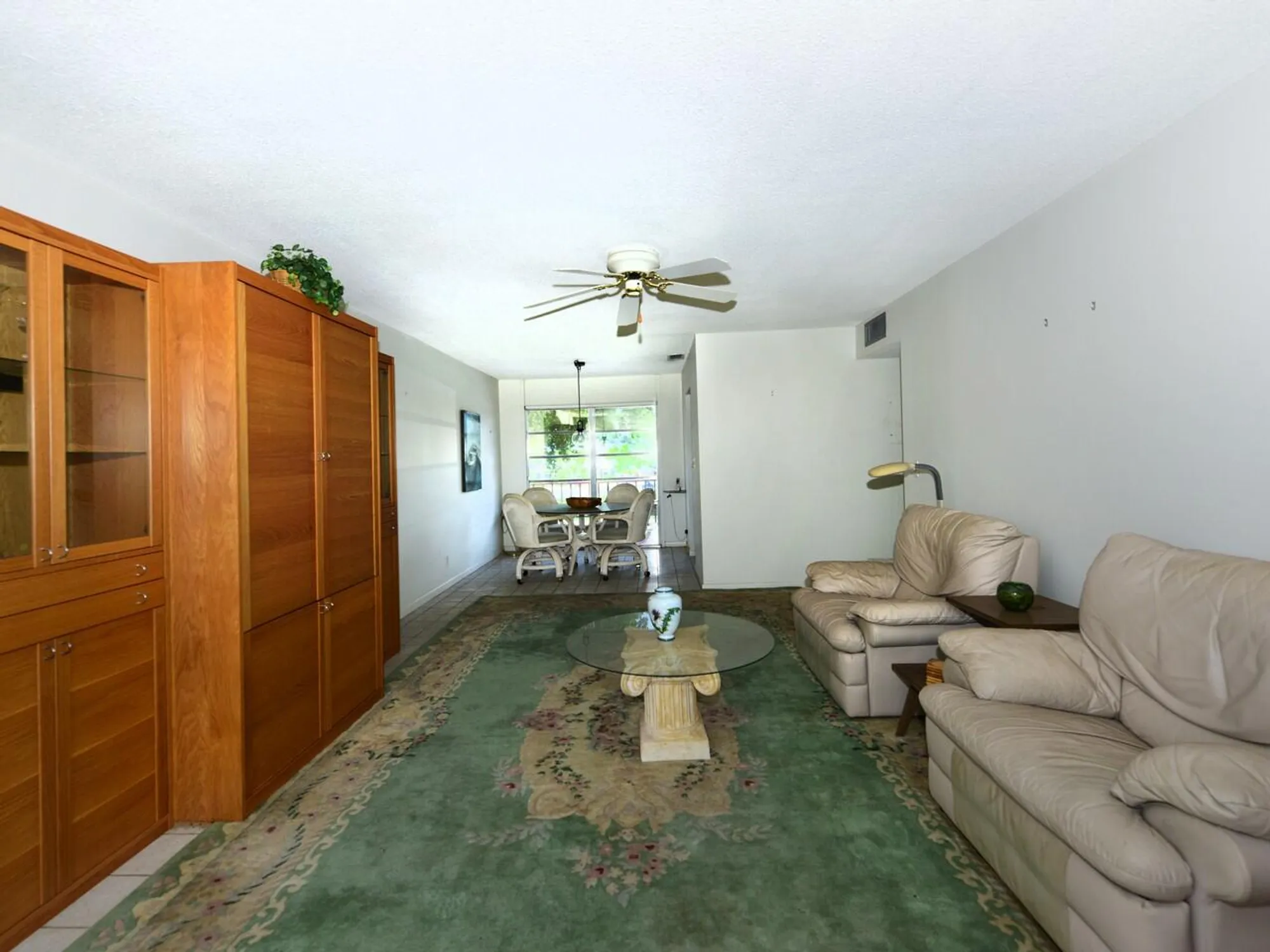 Property Slideshow image 8 of 17 | 2 golfs edge f, West Palm Beach, FL, 33417