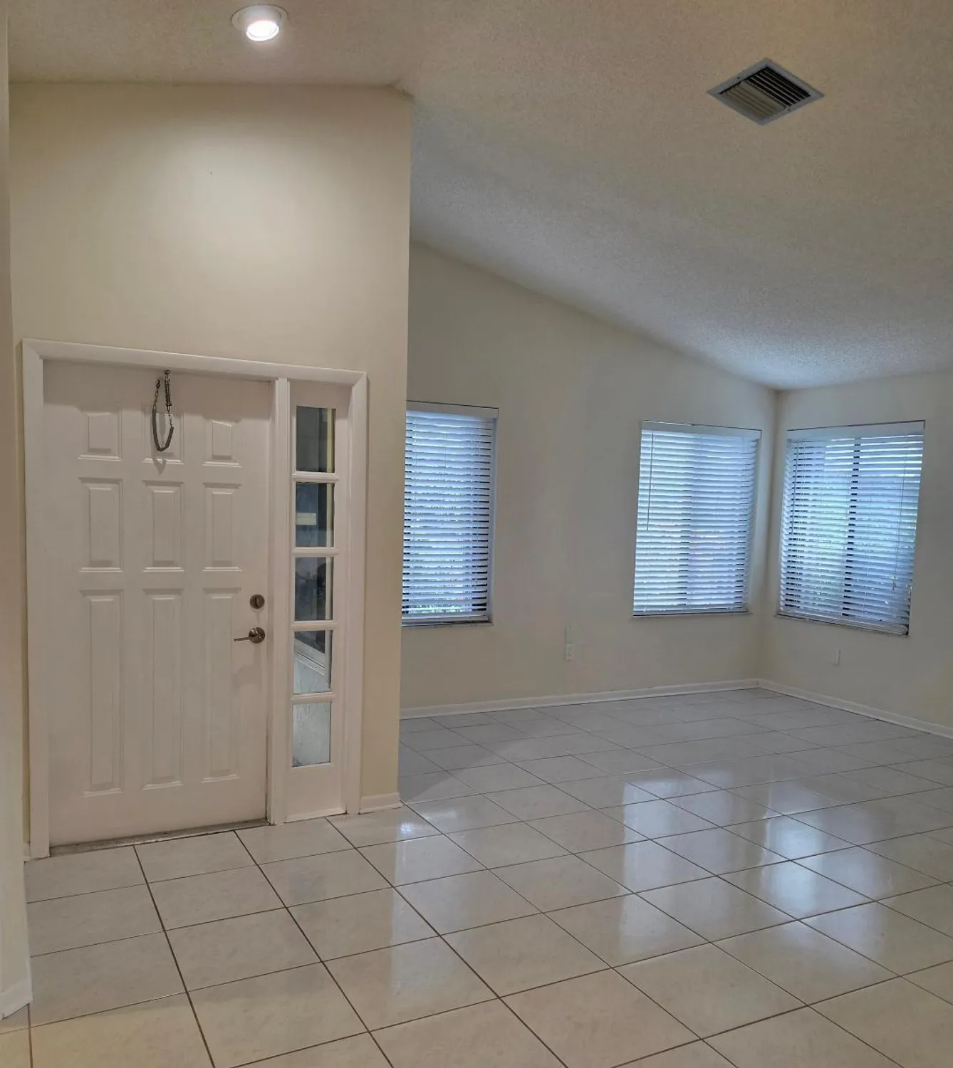 Property Slideshow image 8 of 19 | 1305 nw 29th ave d, Delray Beach, FL, 33445