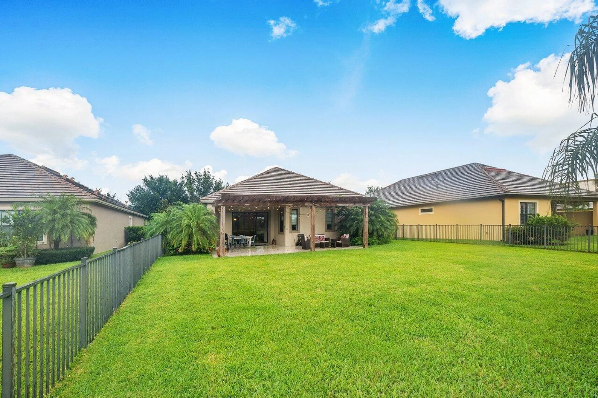 Property Slideshow image 27 of 45 | 10178 prato st, Wellington, FL, 33414