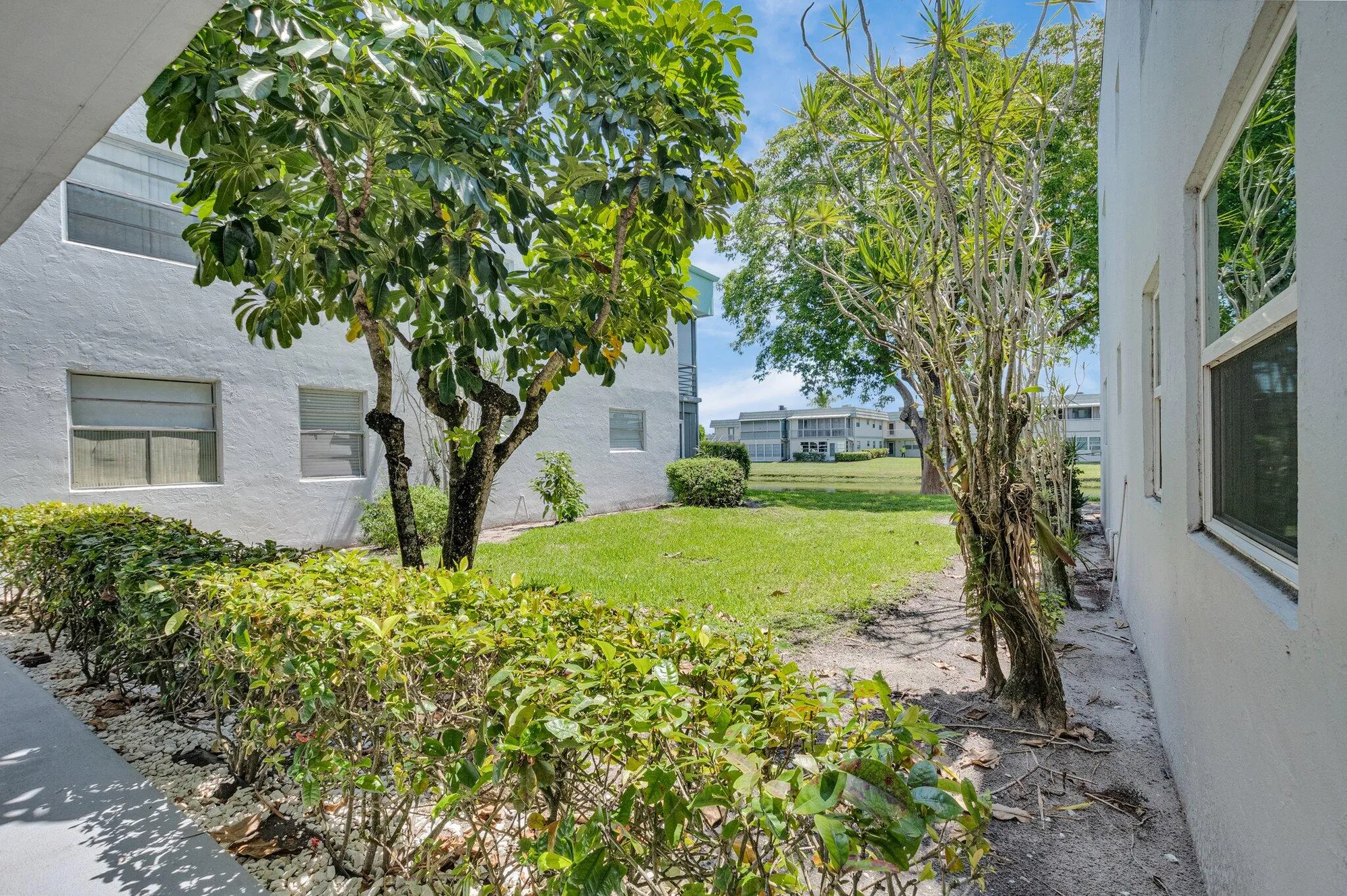 Property Slideshow image 6 of 47 | 392 monaco i # 392, Delray Beach, FL, 33446