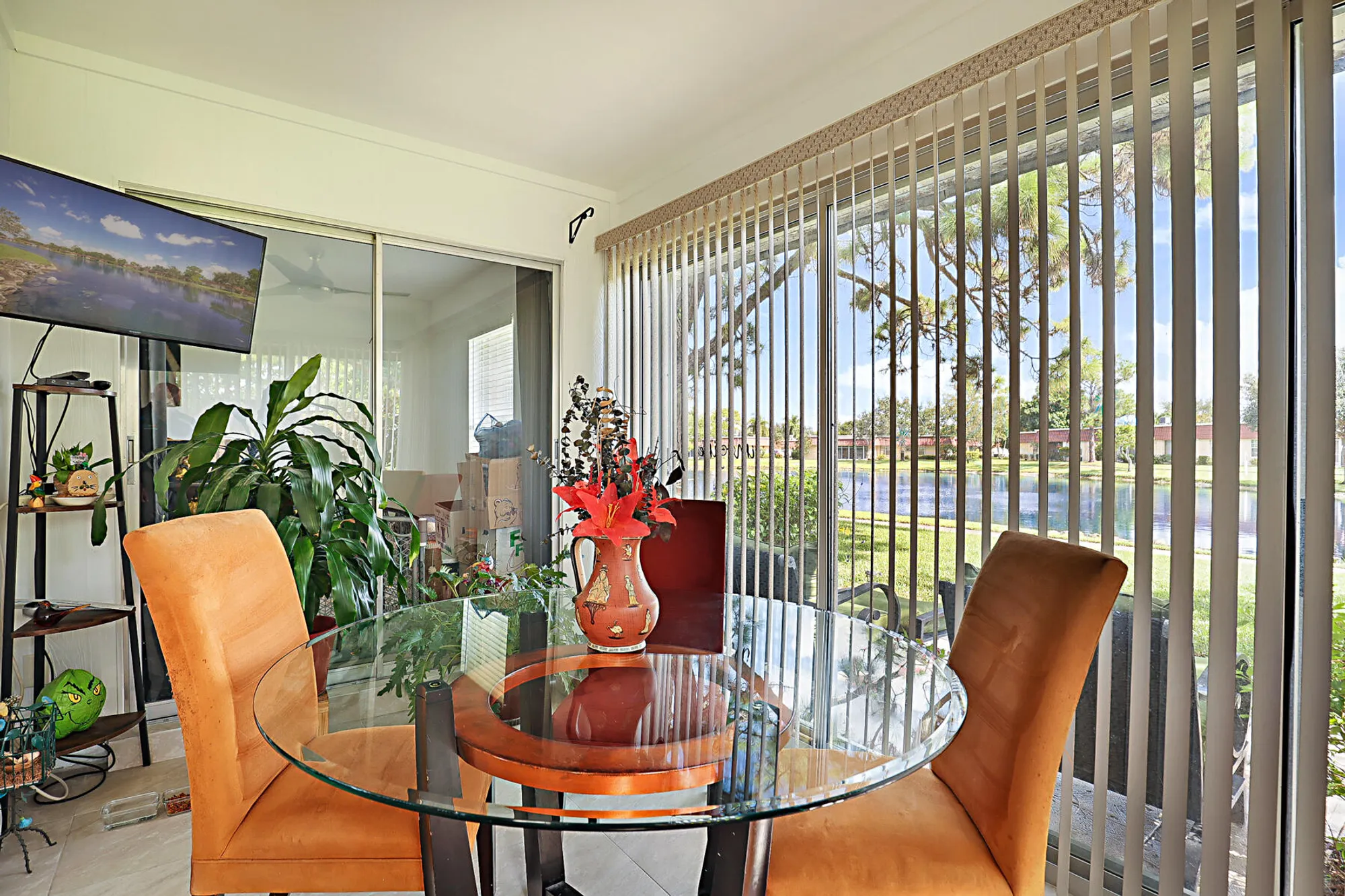 Property Slideshow image 21 of 36 | 352 covered bridge blvd a, Lake Worth, FL, 33467