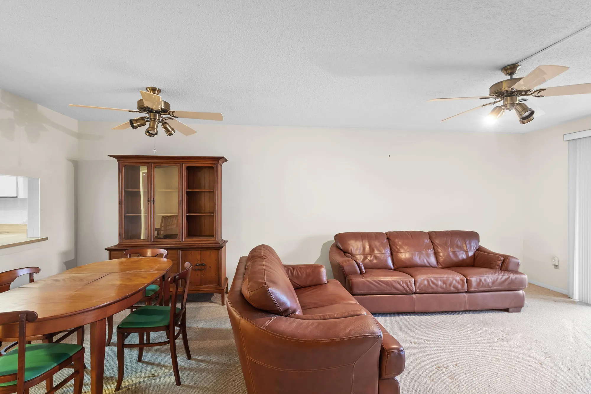 Property Slideshow image 14 of 22 | 150 lake nancy ln 223, West Palm Beach, FL, 33411