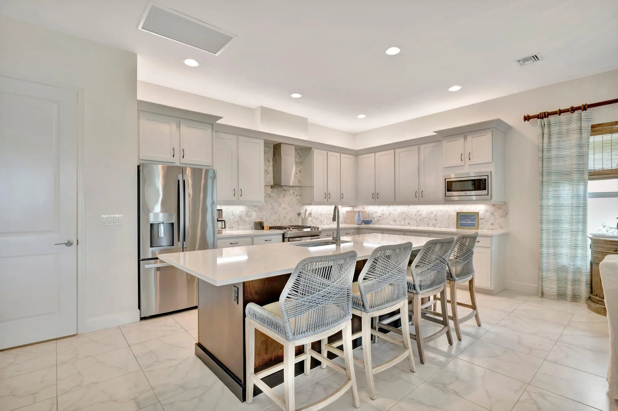 Property Slideshow image 8 of 69 | 11050 sw ivory springs ln, Port Saint Lucie, FL, 34987