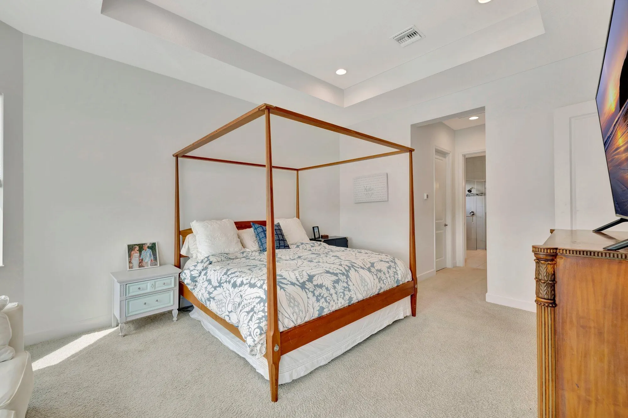 Property Slideshow image 18 of 69 | 11050 sw ivory springs ln, Port Saint Lucie, FL, 34987